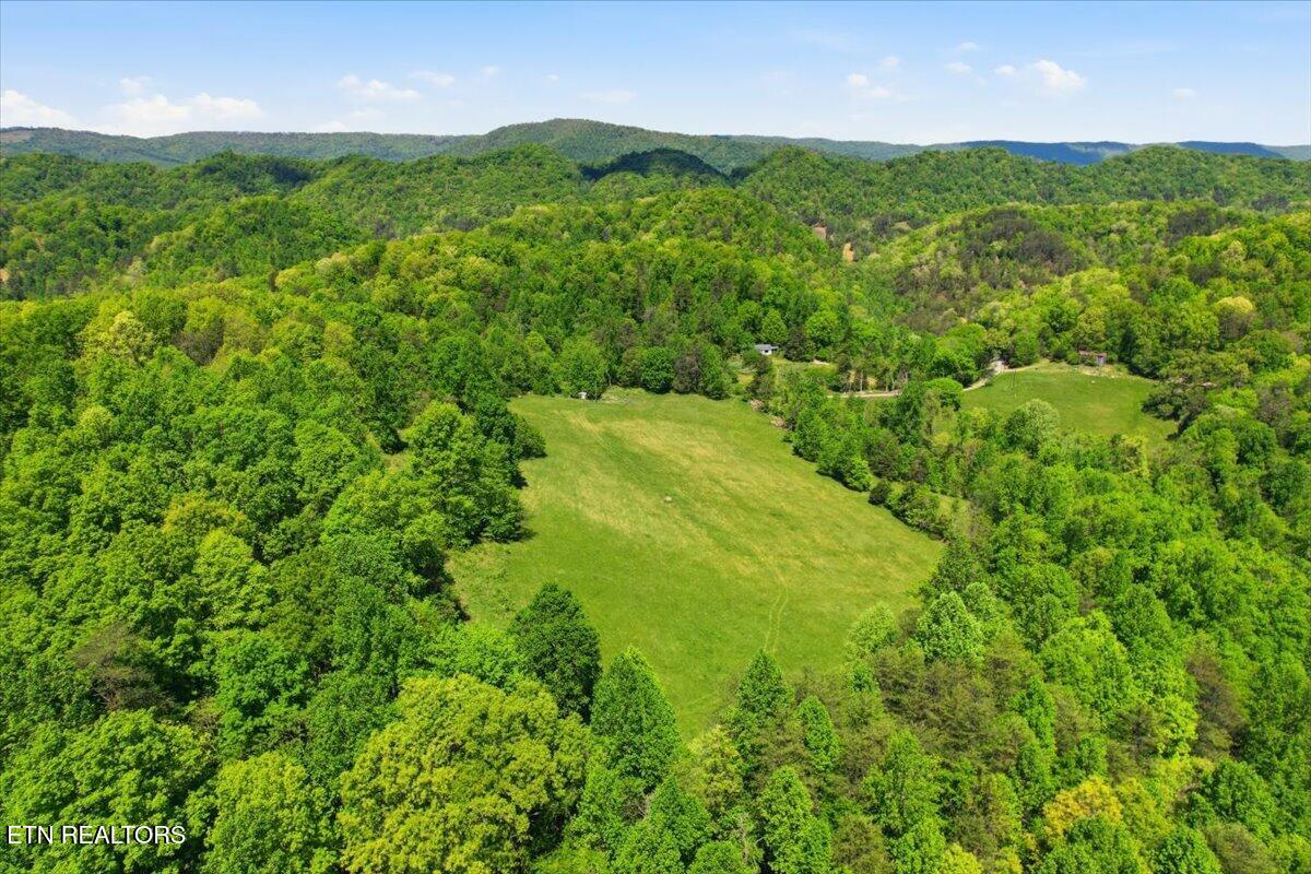 1279 Clinch River Road Tazewell TN 37879