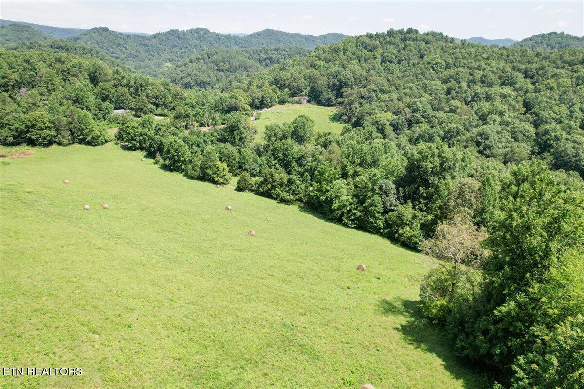 1279 Clinch River Road Tazewell TN 37879