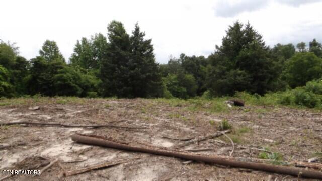 51.30AC Livingston Highway Byrdstown TN 38549