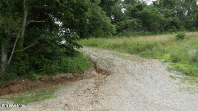 51.30AC Livingston Highway Byrdstown TN 38549
