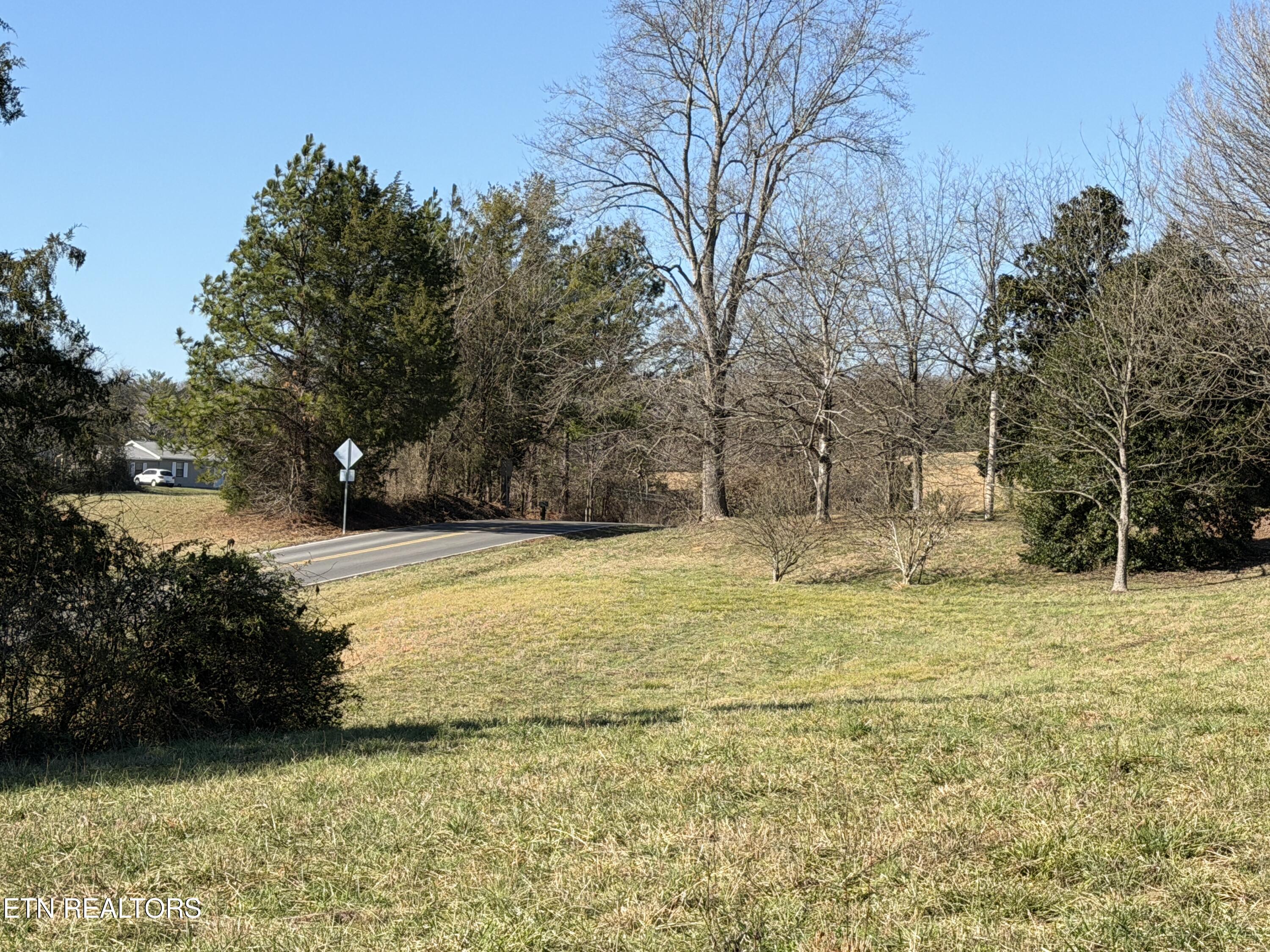 1210 Dupont Road Seymour TN 37865