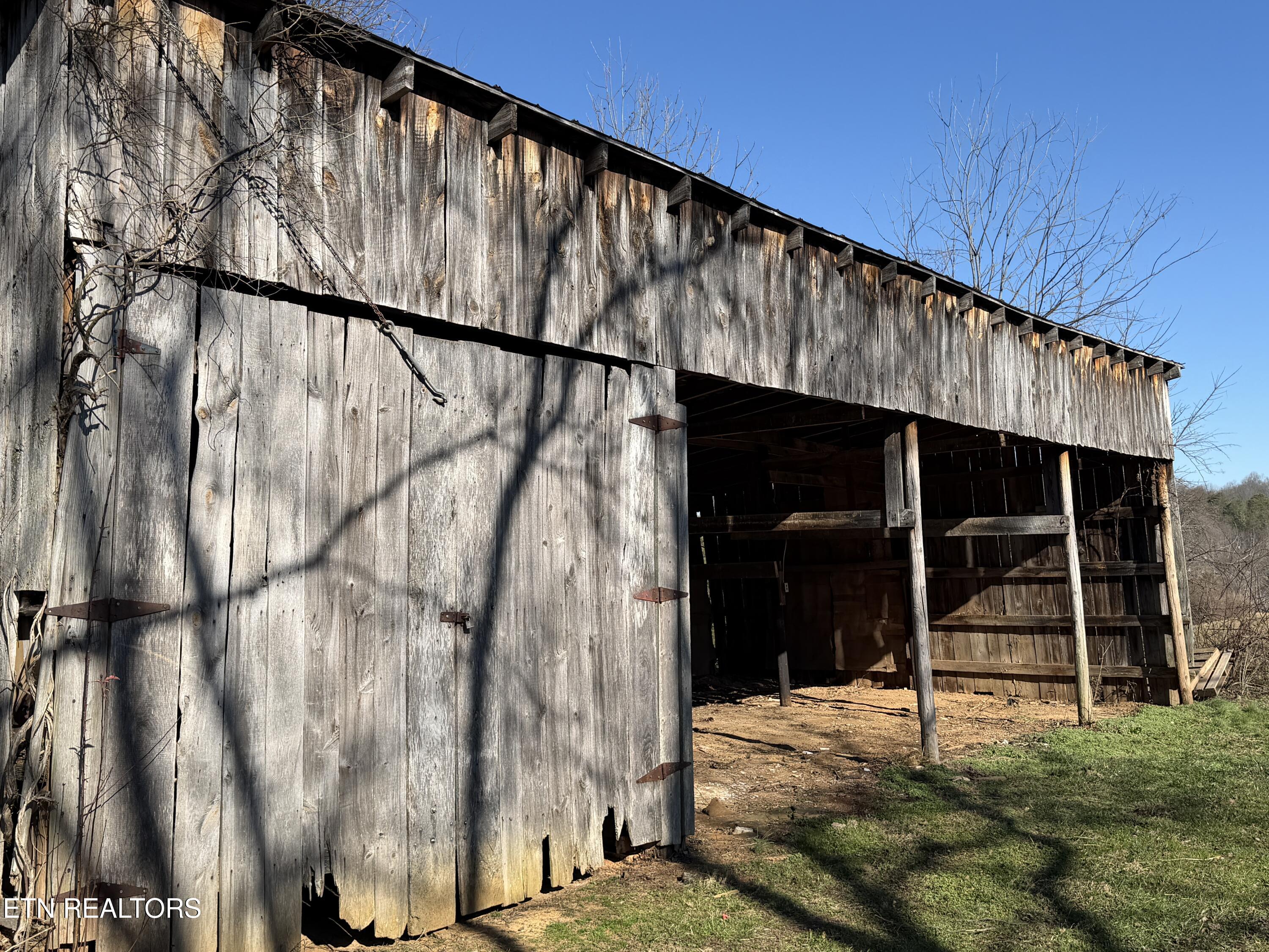 1210 Dupont Road Seymour TN 37865