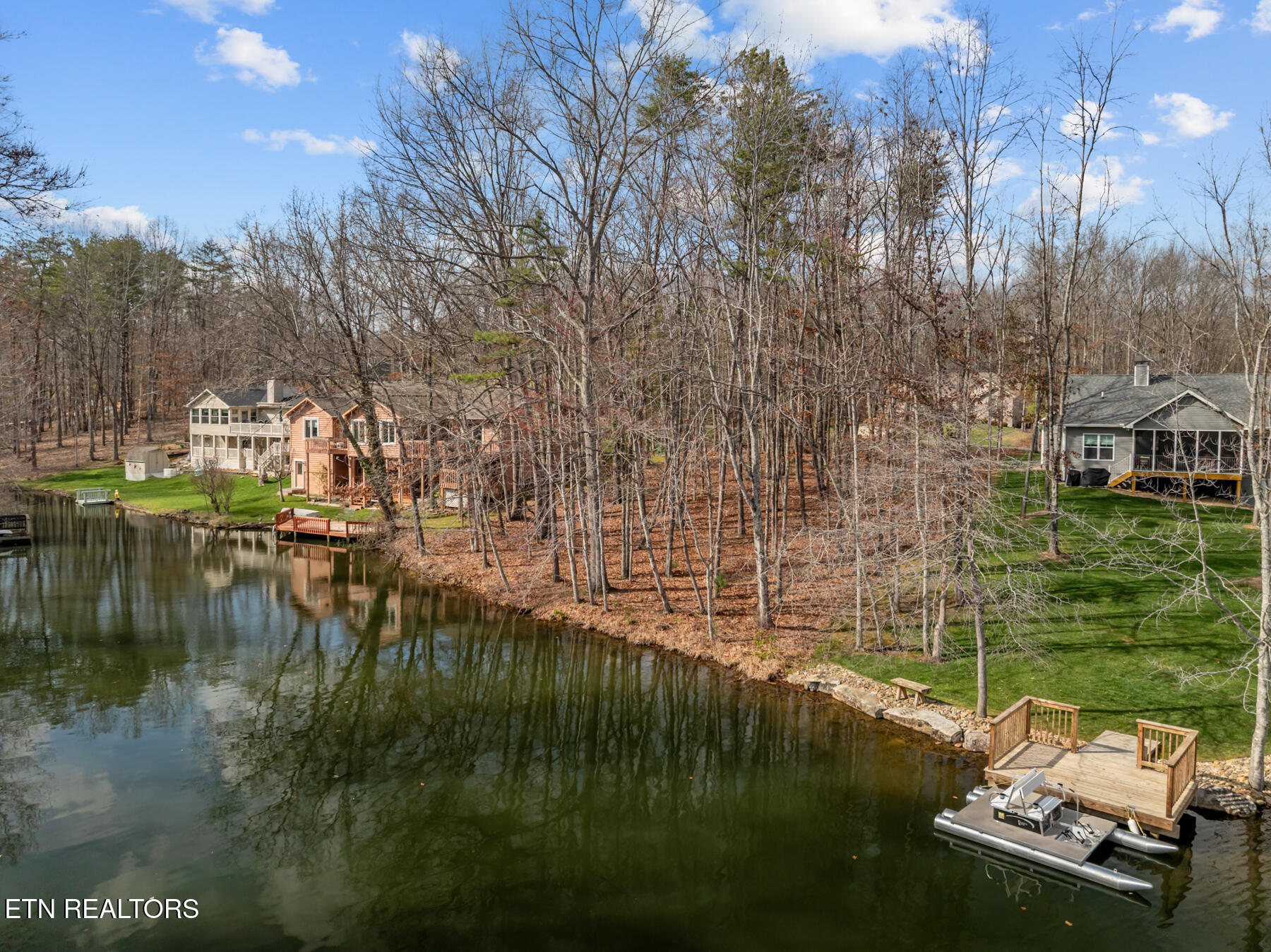 15 Andover Lane Crossville TN 38558