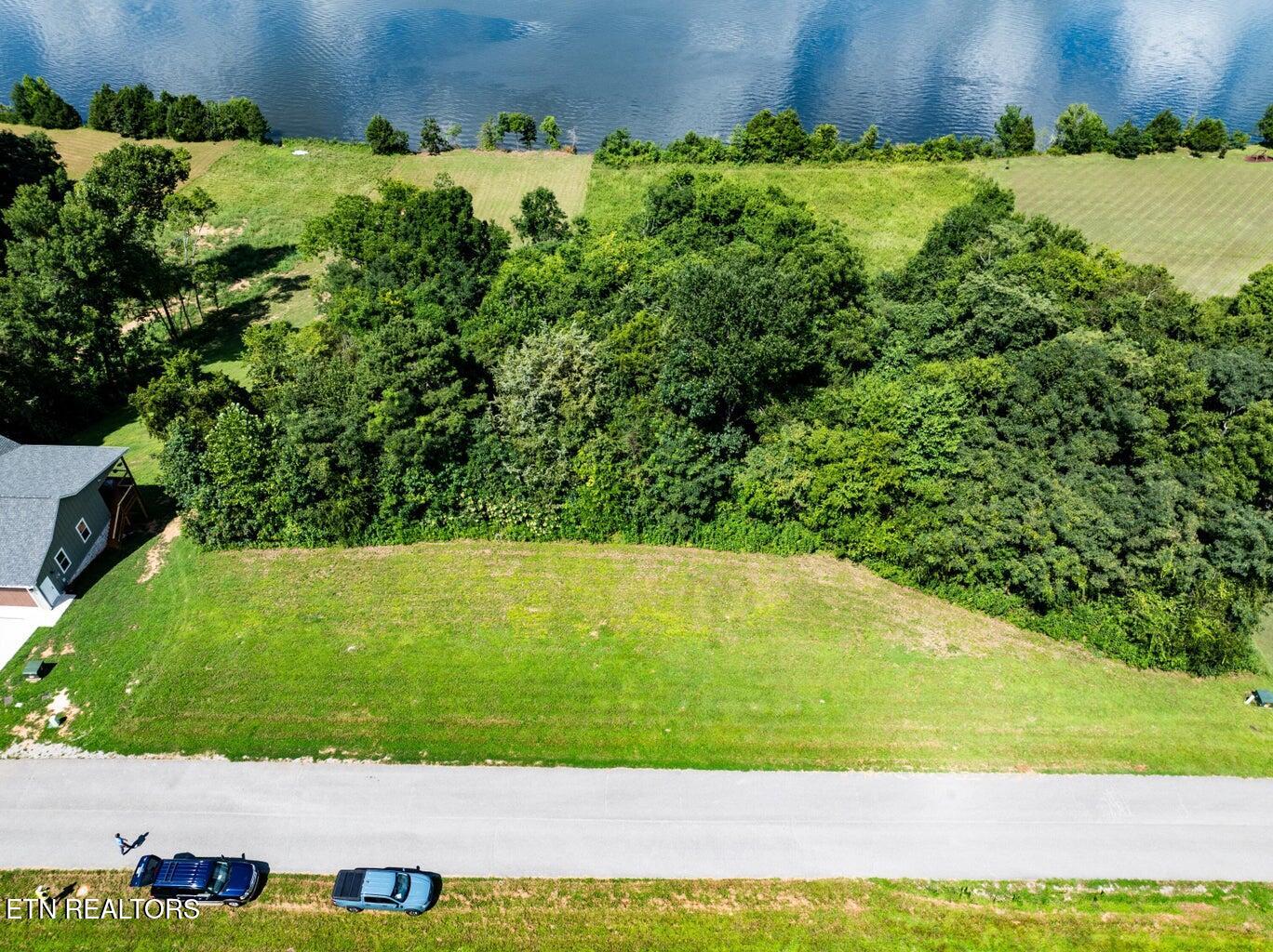 Espalier Drive Decatur TN 37322