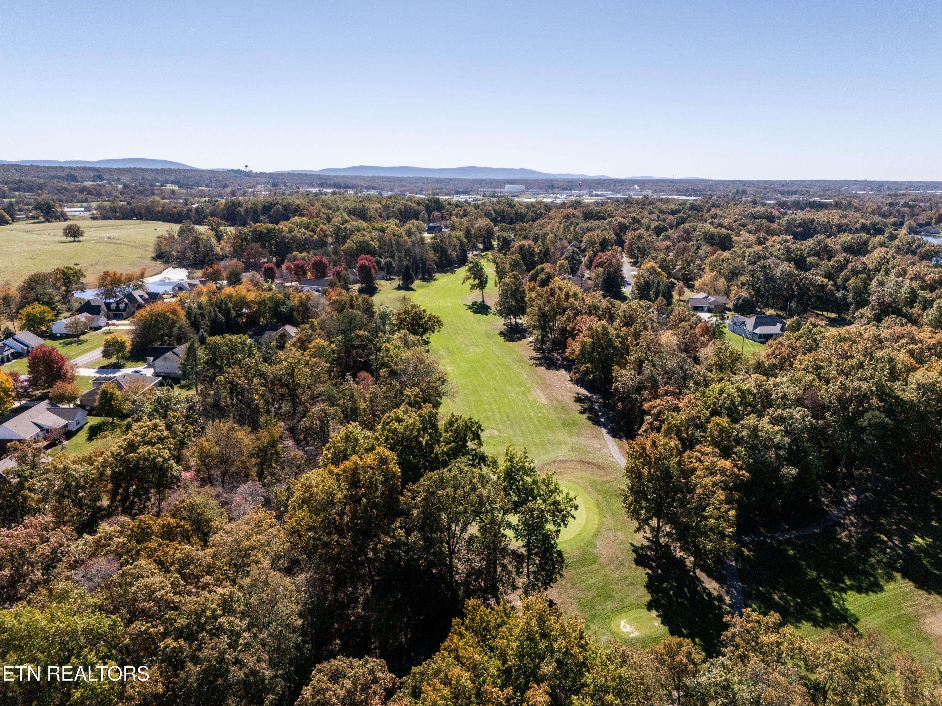 E Deer Creek Drive Crossville TN 38571