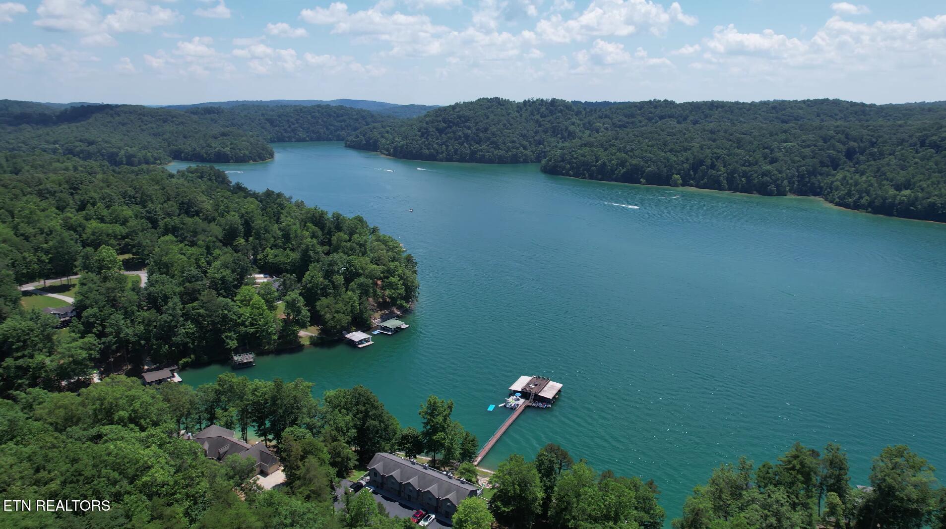 Cove Pointe Road Lafollette TN 37766