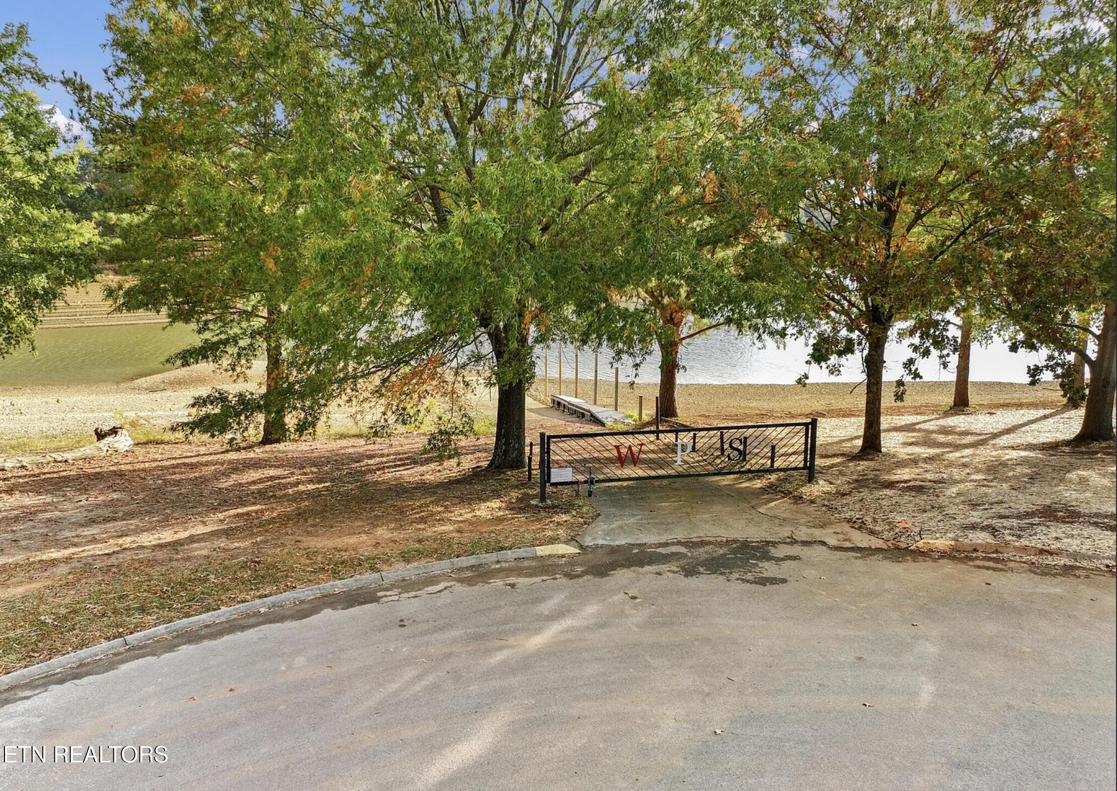 130 & 131 Fair Meadow Drive Dandridge TN 37725
