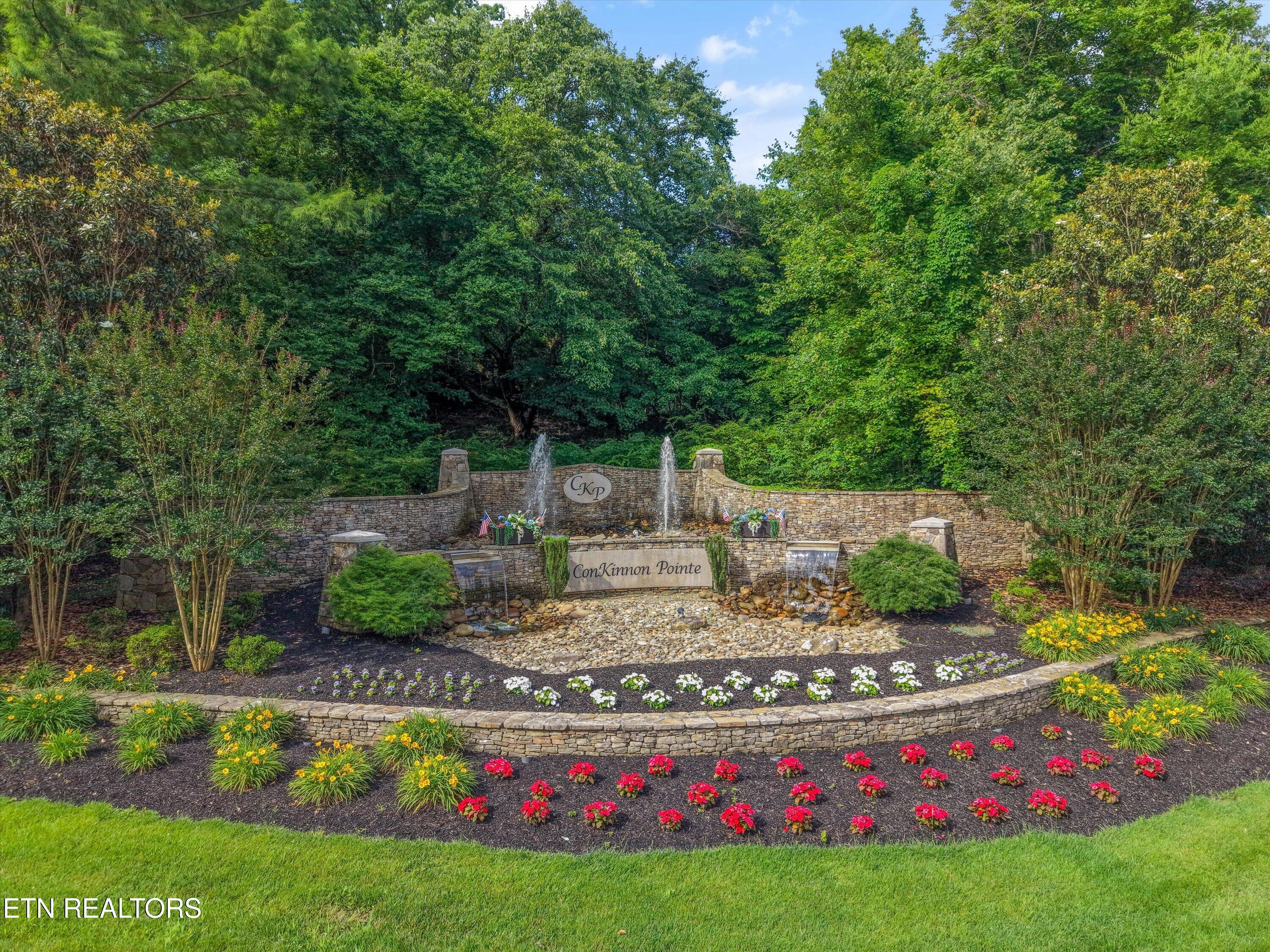 110 Conkinnon Drive Lenoir City TN 37772