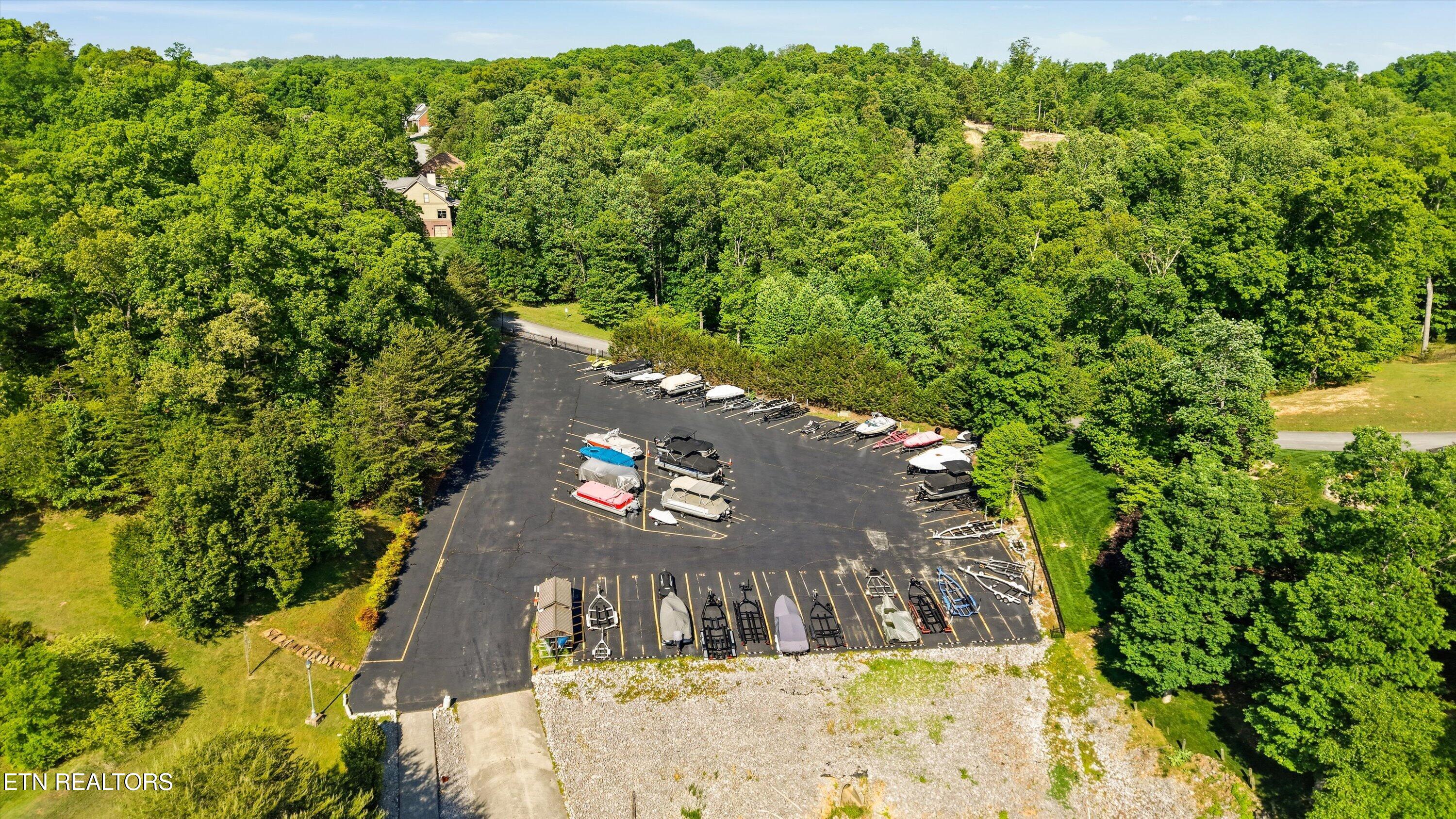 110 Conkinnon Drive Lenoir City TN 37772