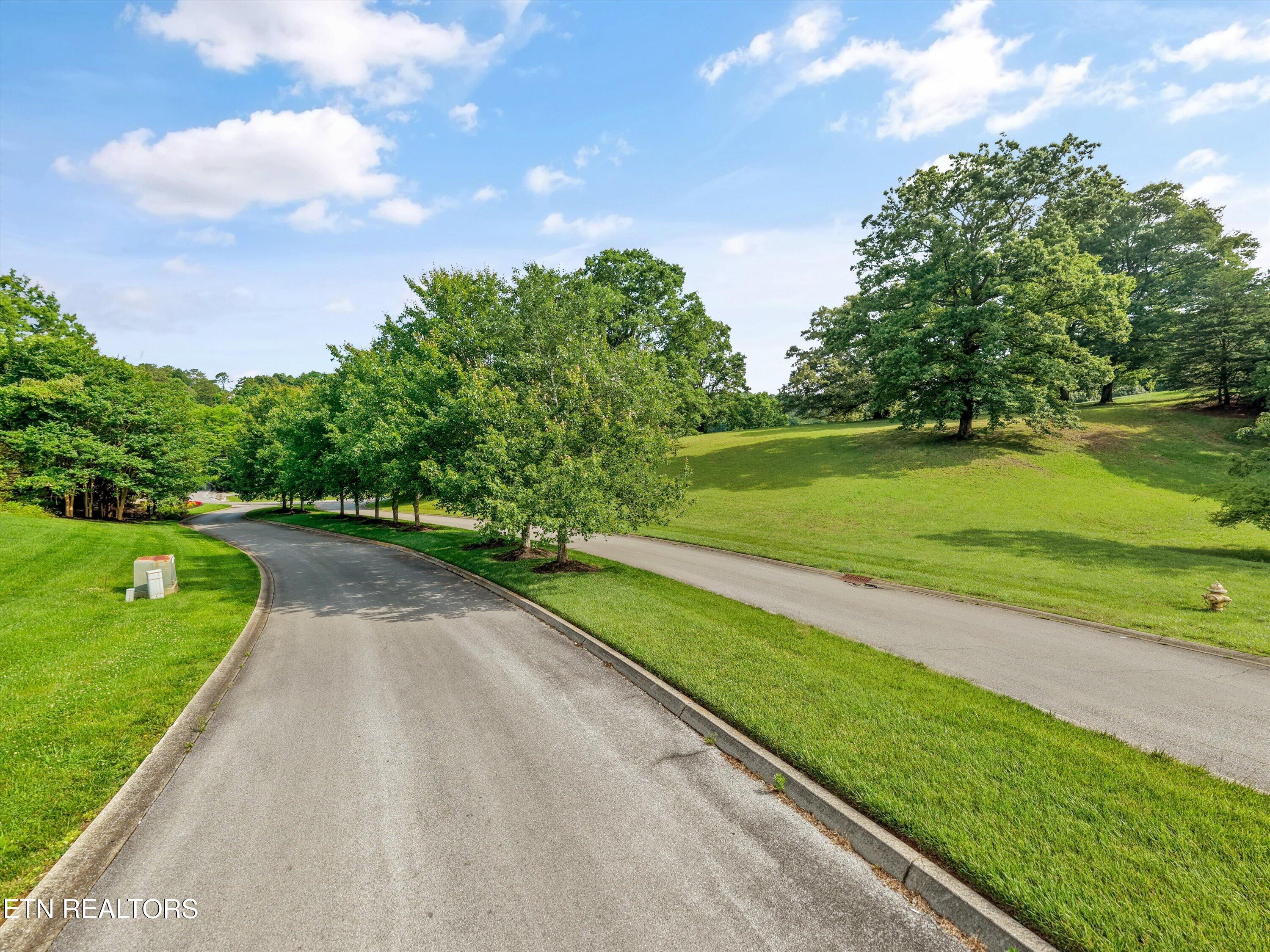 110 Conkinnon Drive Lenoir City TN 37772