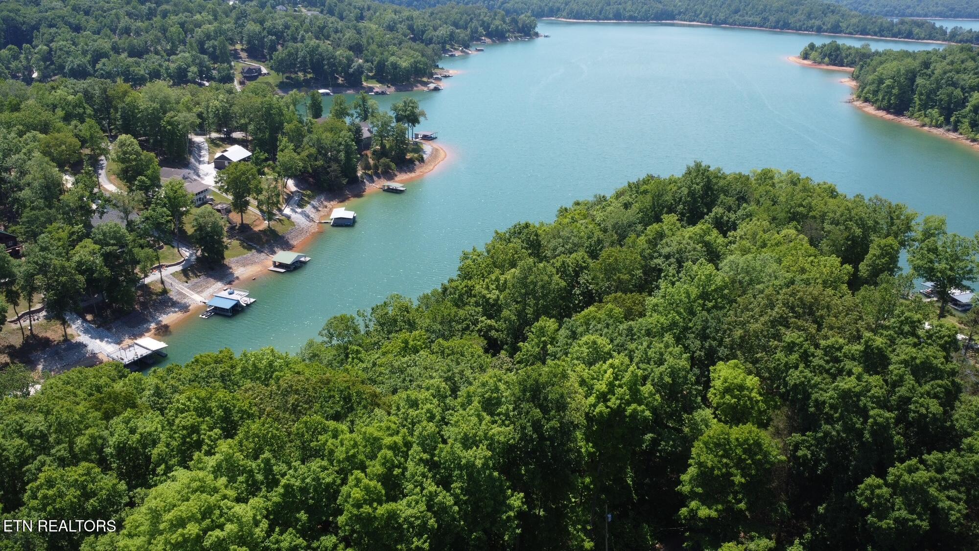 Deer Run Point Lafollette TN 37766
