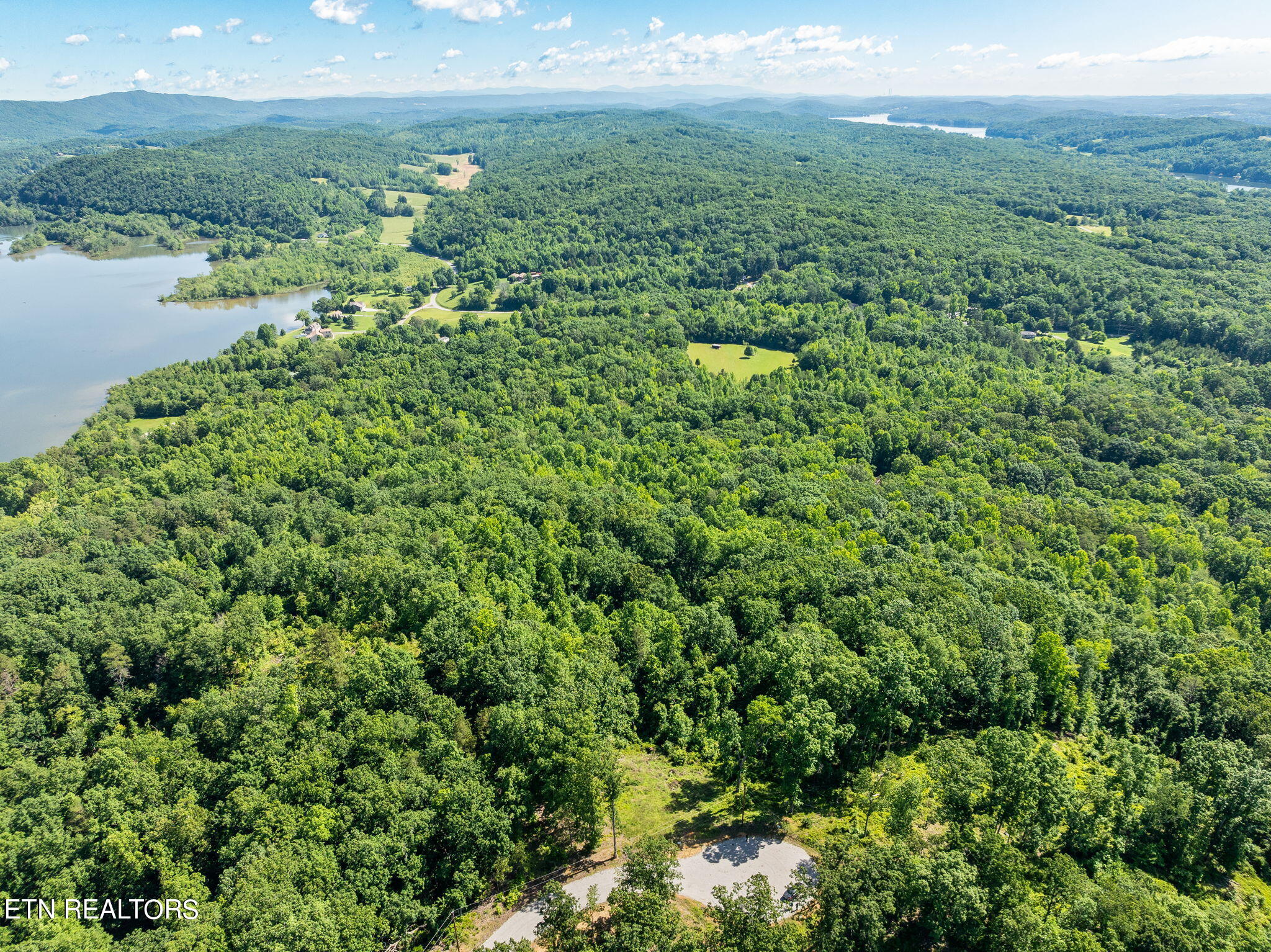 Vista Ridge Court Rockwood TN 37854