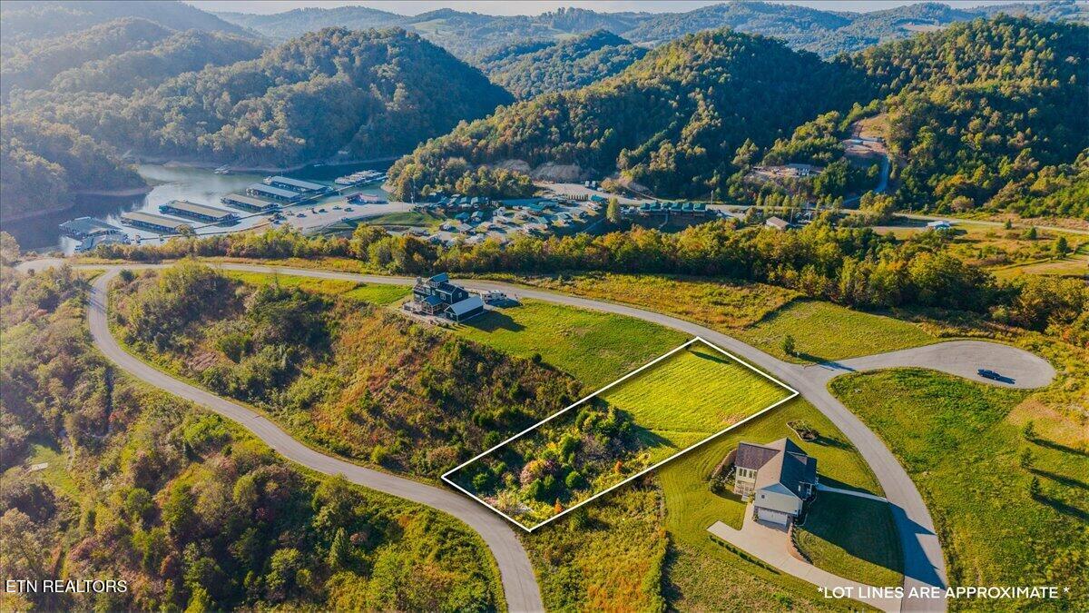 Lot 25 Windward Boulevard Tazewell TN 37879
