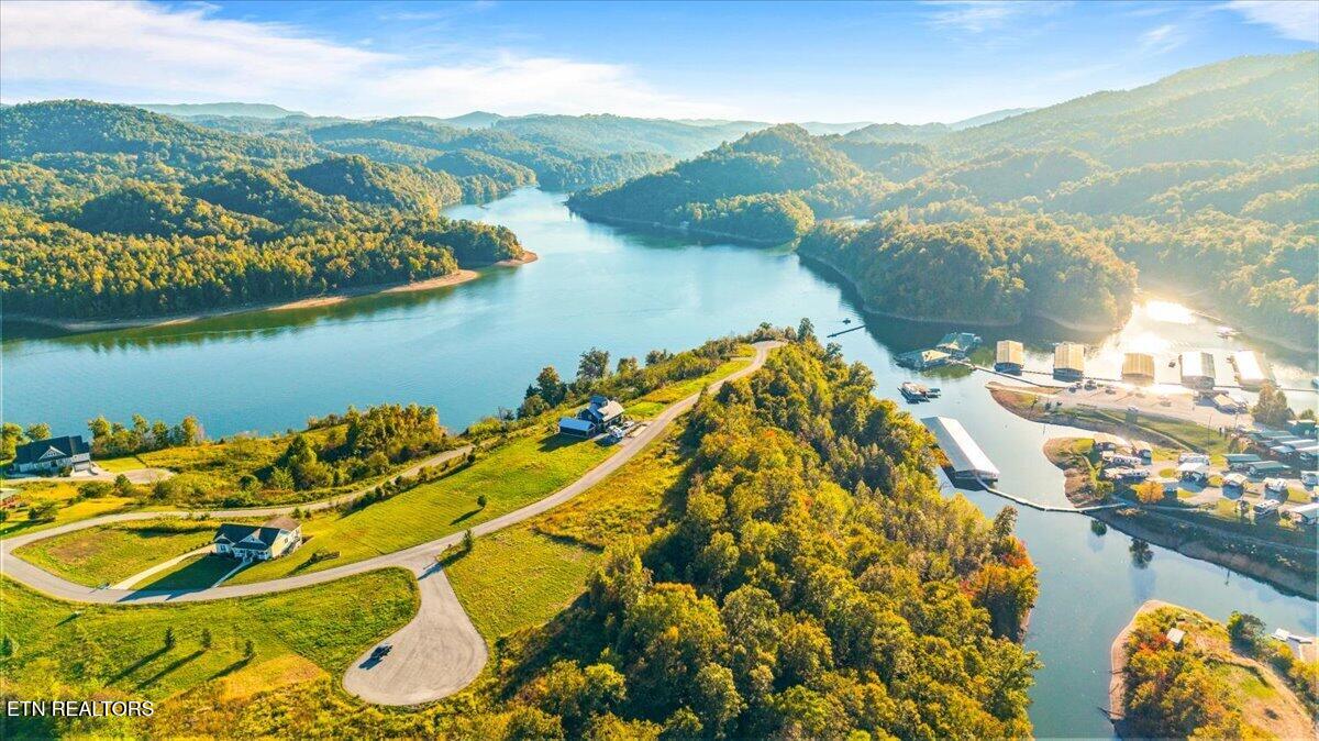 Lot 25 Windward Boulevard Tazewell TN 37879