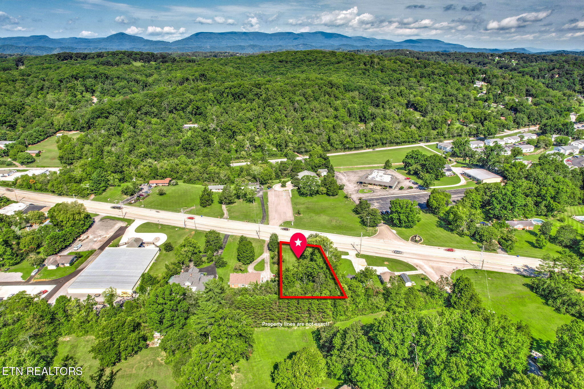 S Charles G Seivers Boulevard Clinton TN 37716