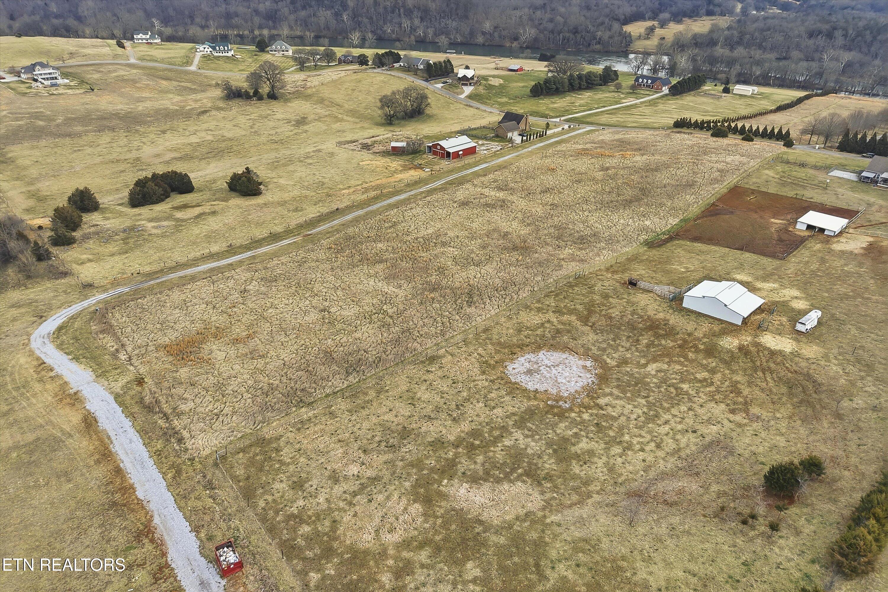 972 Cliff Top Road Blaine TN 37709