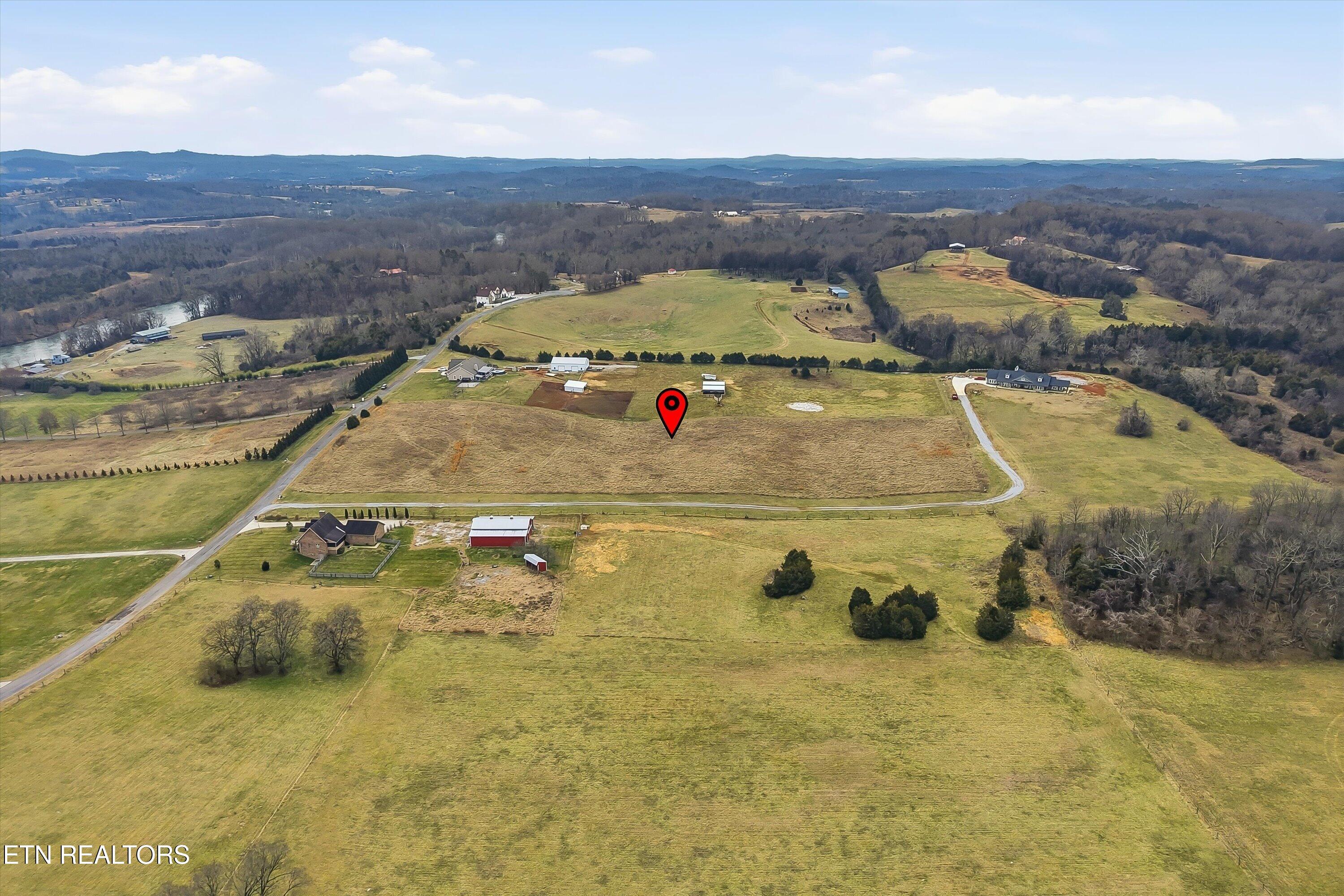 972 Cliff Top Road Blaine TN 37709