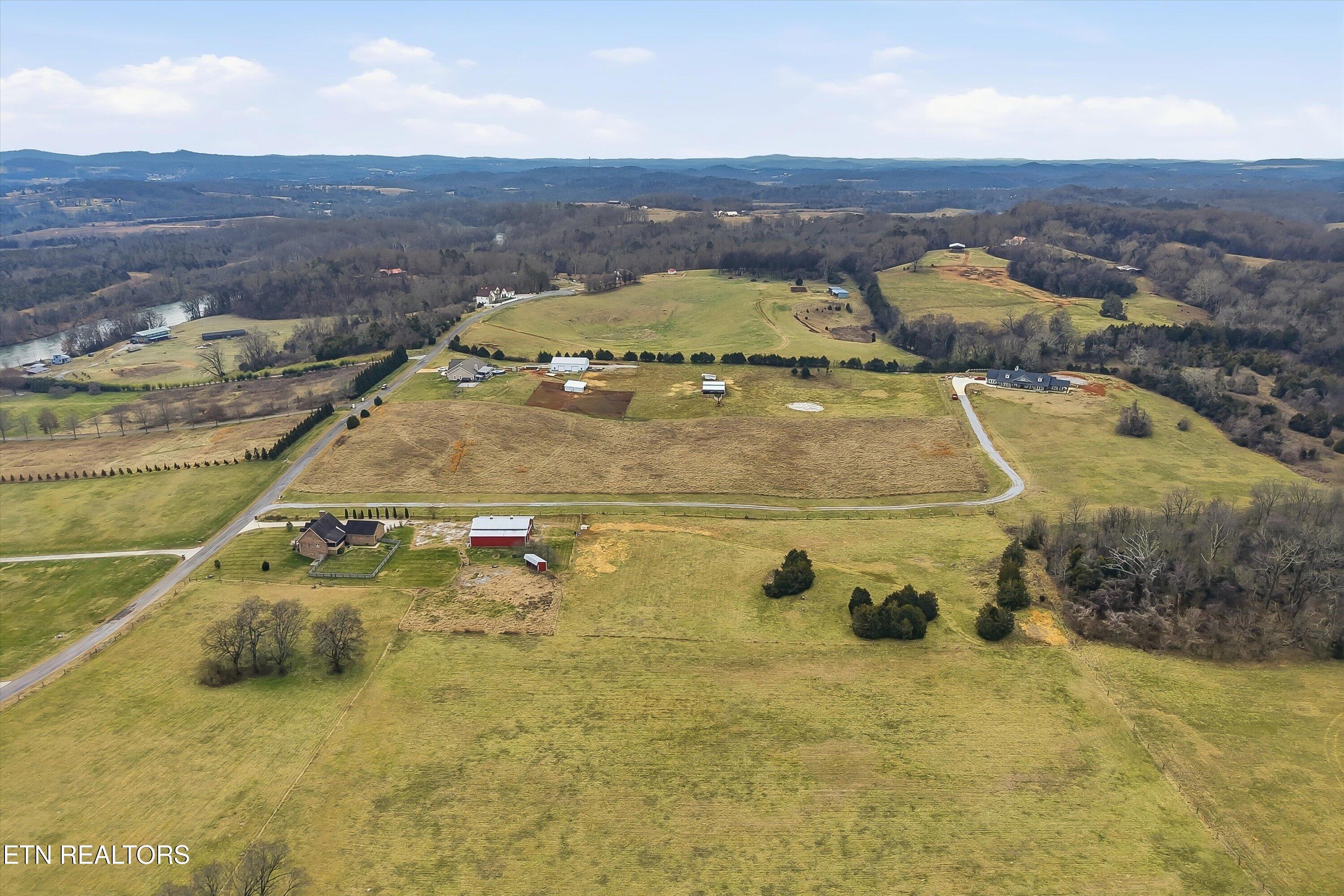 972 Cliff Top Road Blaine TN 37709