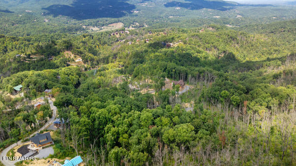 Crown Circle Sevierville TN 37862