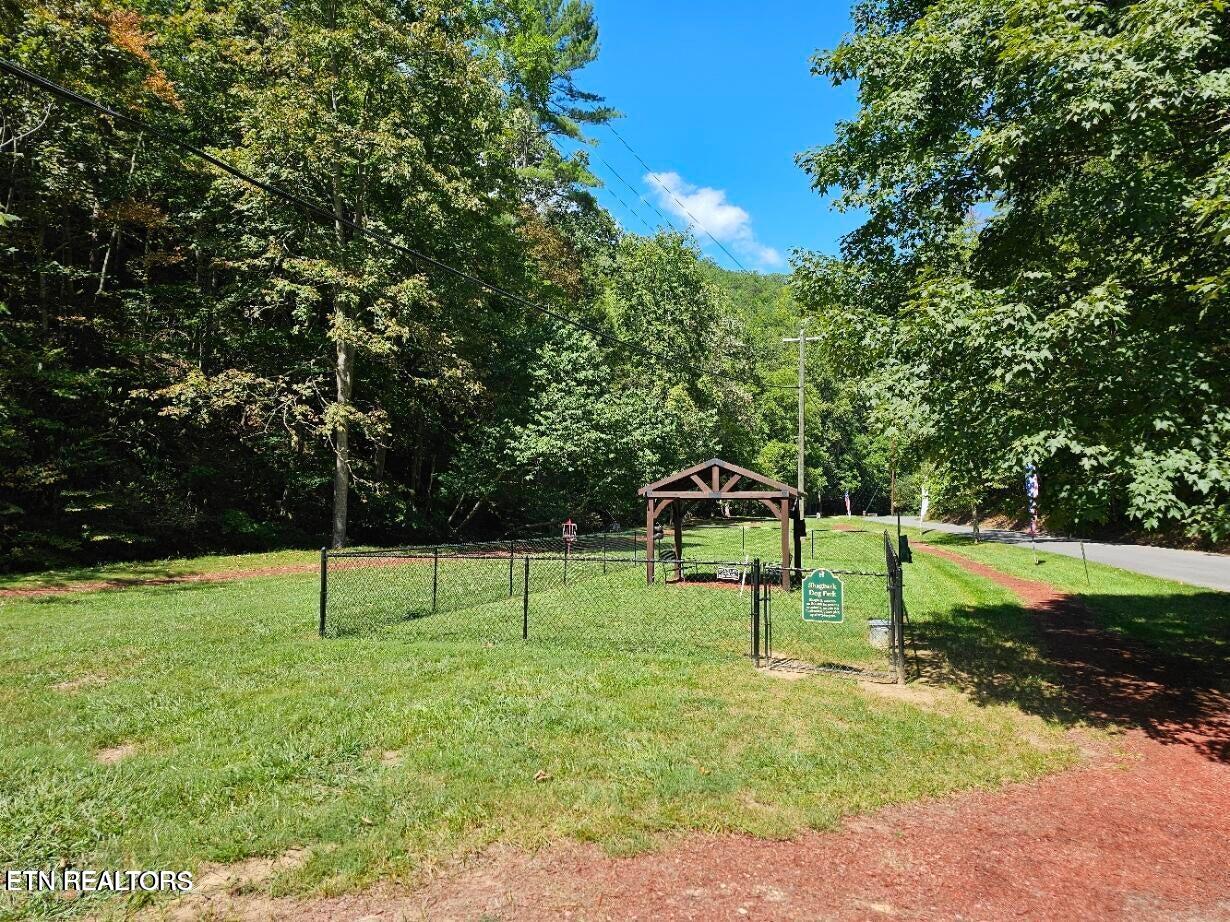 Crown Circle Sevierville TN 37862