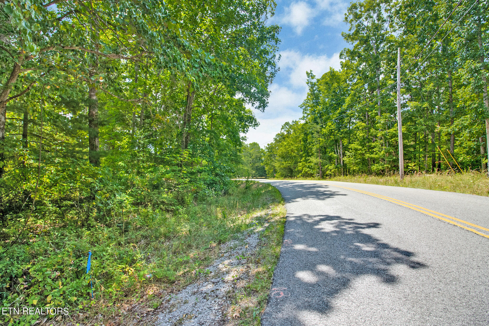 8735, 8739 Cherokee Trail Crossville TN 38572