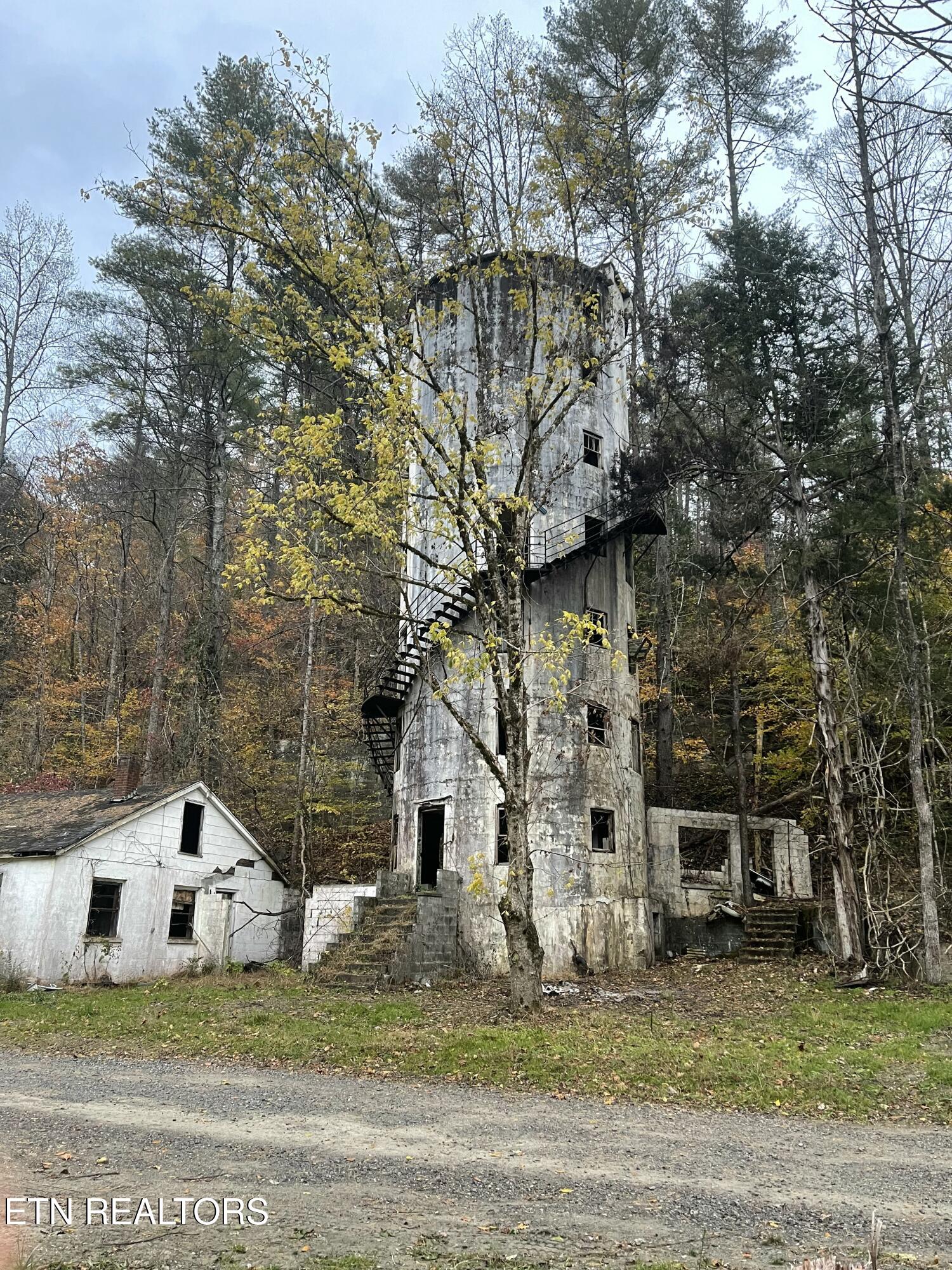 157 Quarry Creek Road Tellico Plains TN 37385