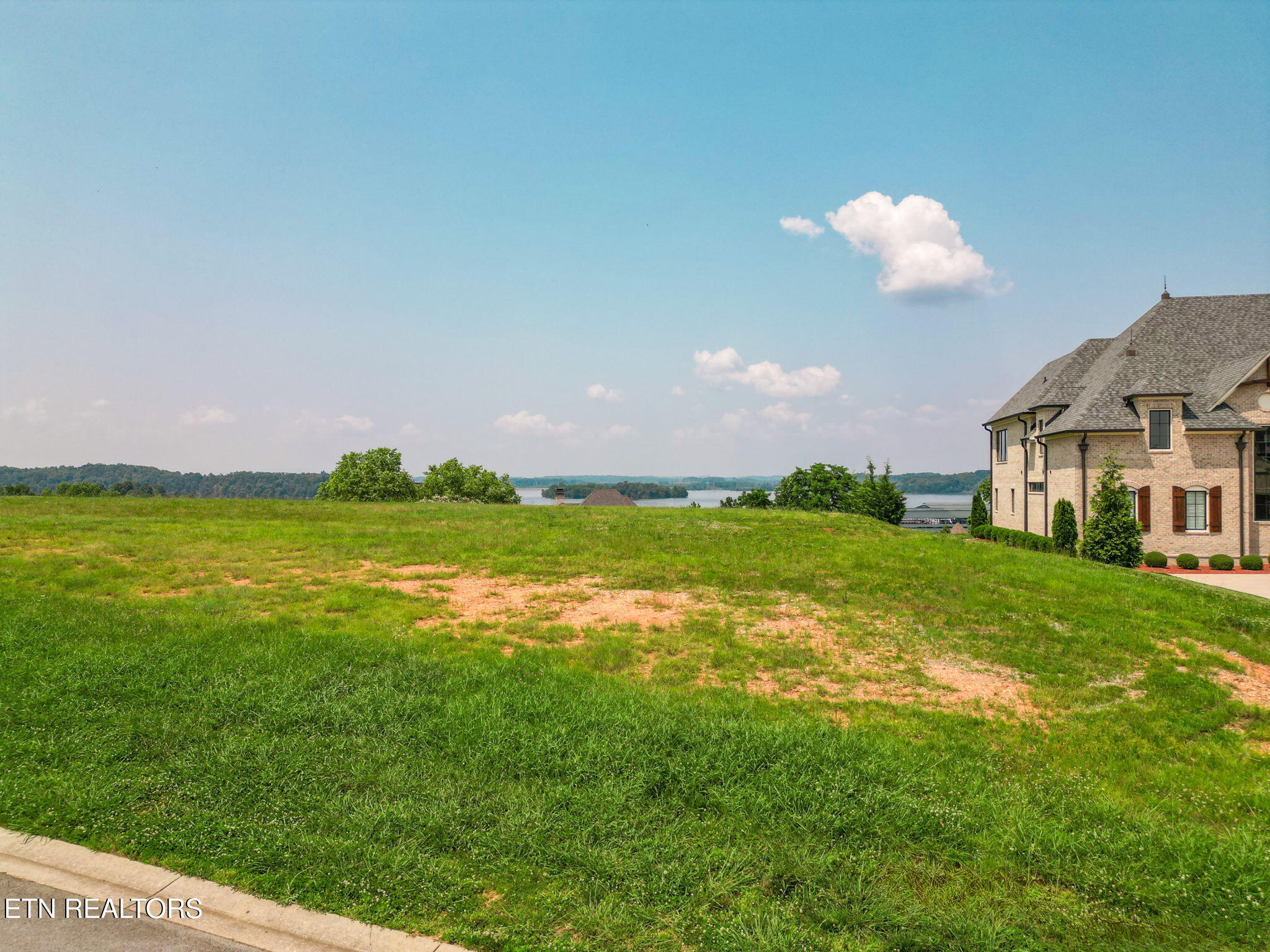 297 Cypress Pointe Drive Lenoir City TN 37772