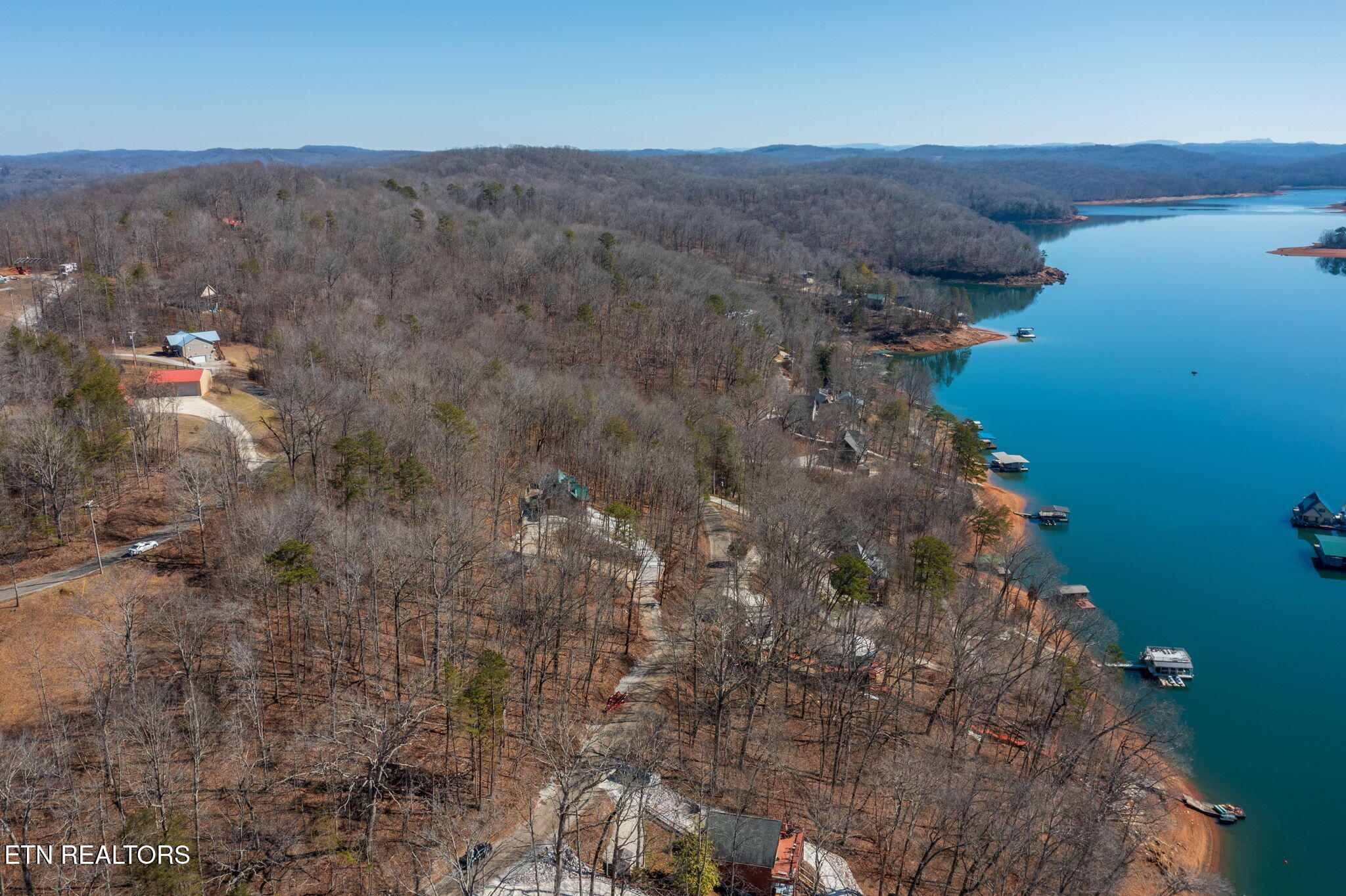 E Dogwood Trail Lafollette TN 37766