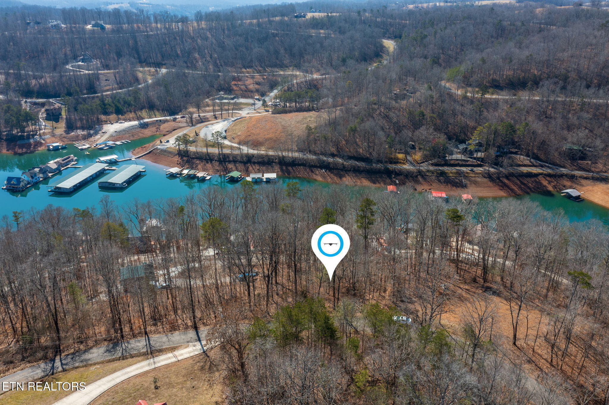 E Dogwood Trail Lafollette TN 37766