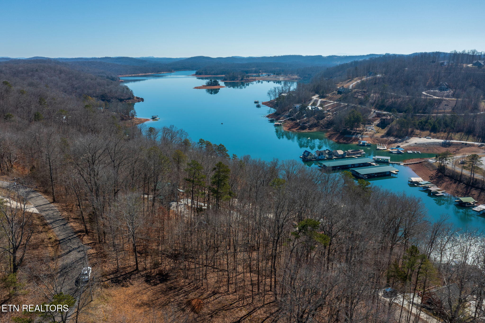 E Dogwood Trail Lafollette TN 37766