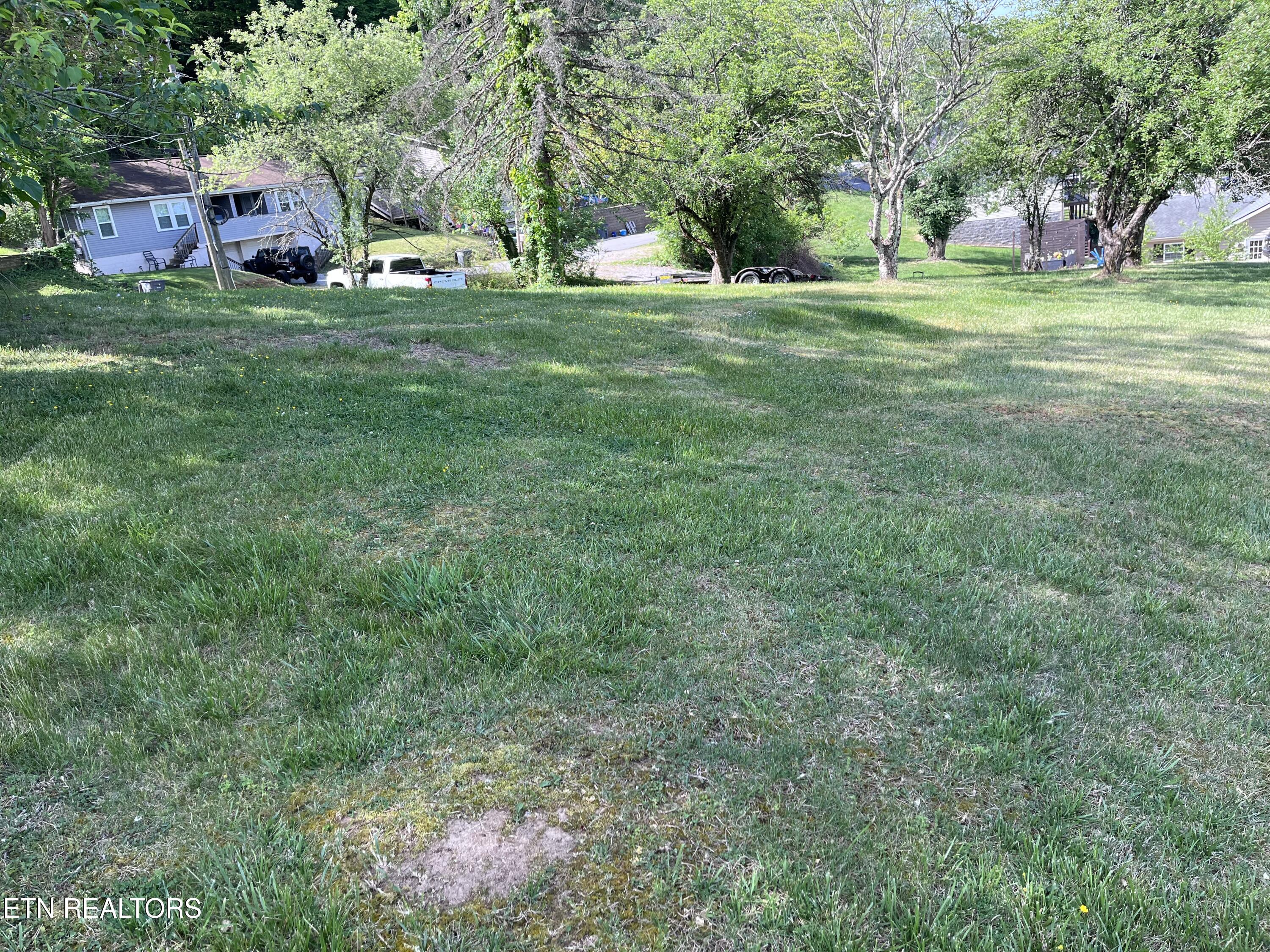 2051 Mountain View Avenue Kingsport TN 37664