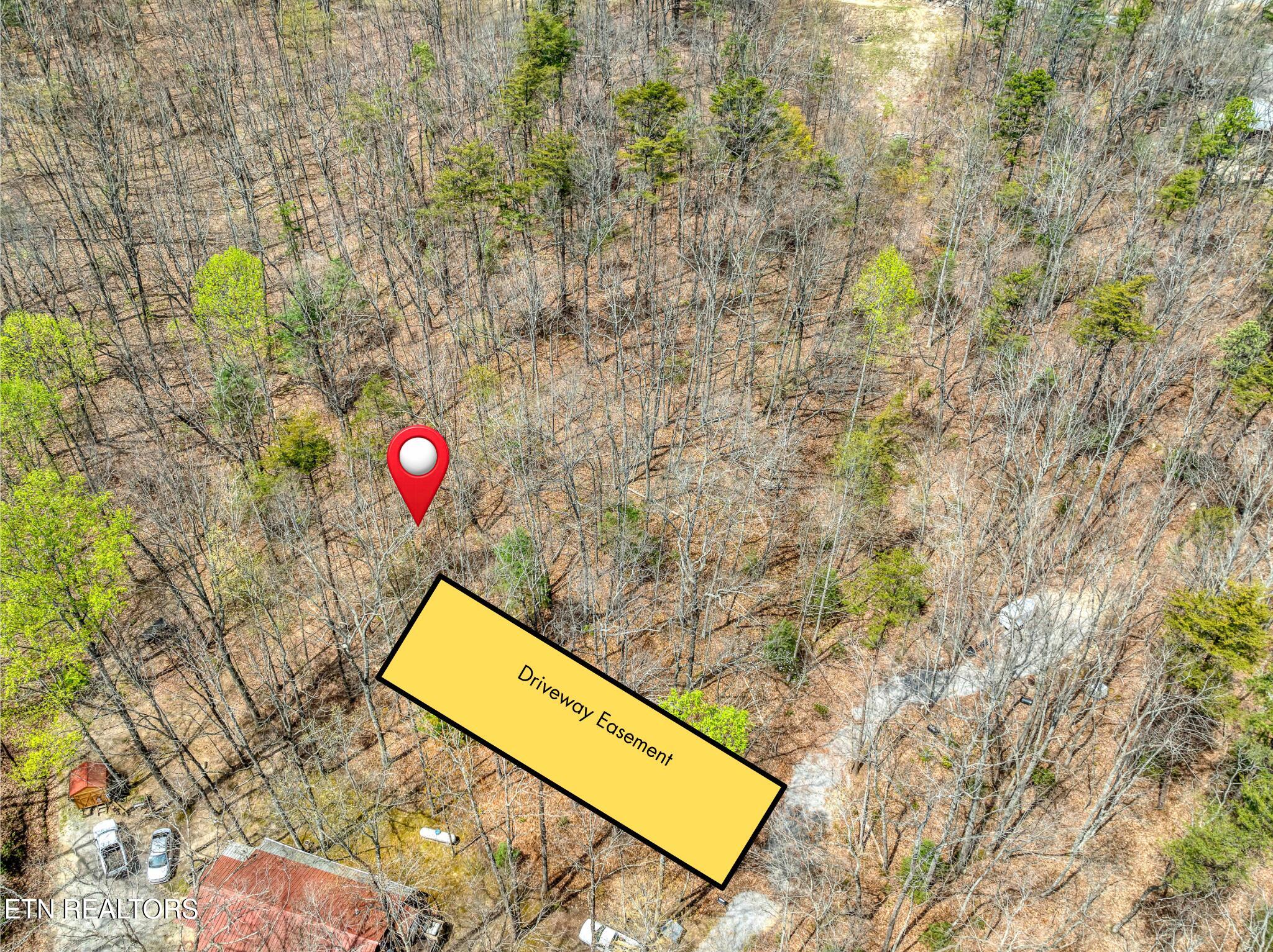 6871 Holiday Drive Tallassee TN 37878