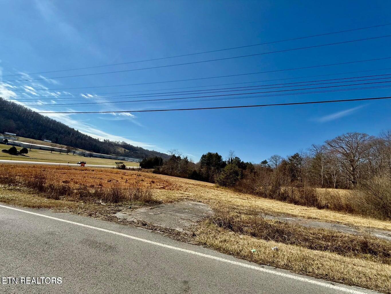 Harmon Road New Tazewell TN 37825