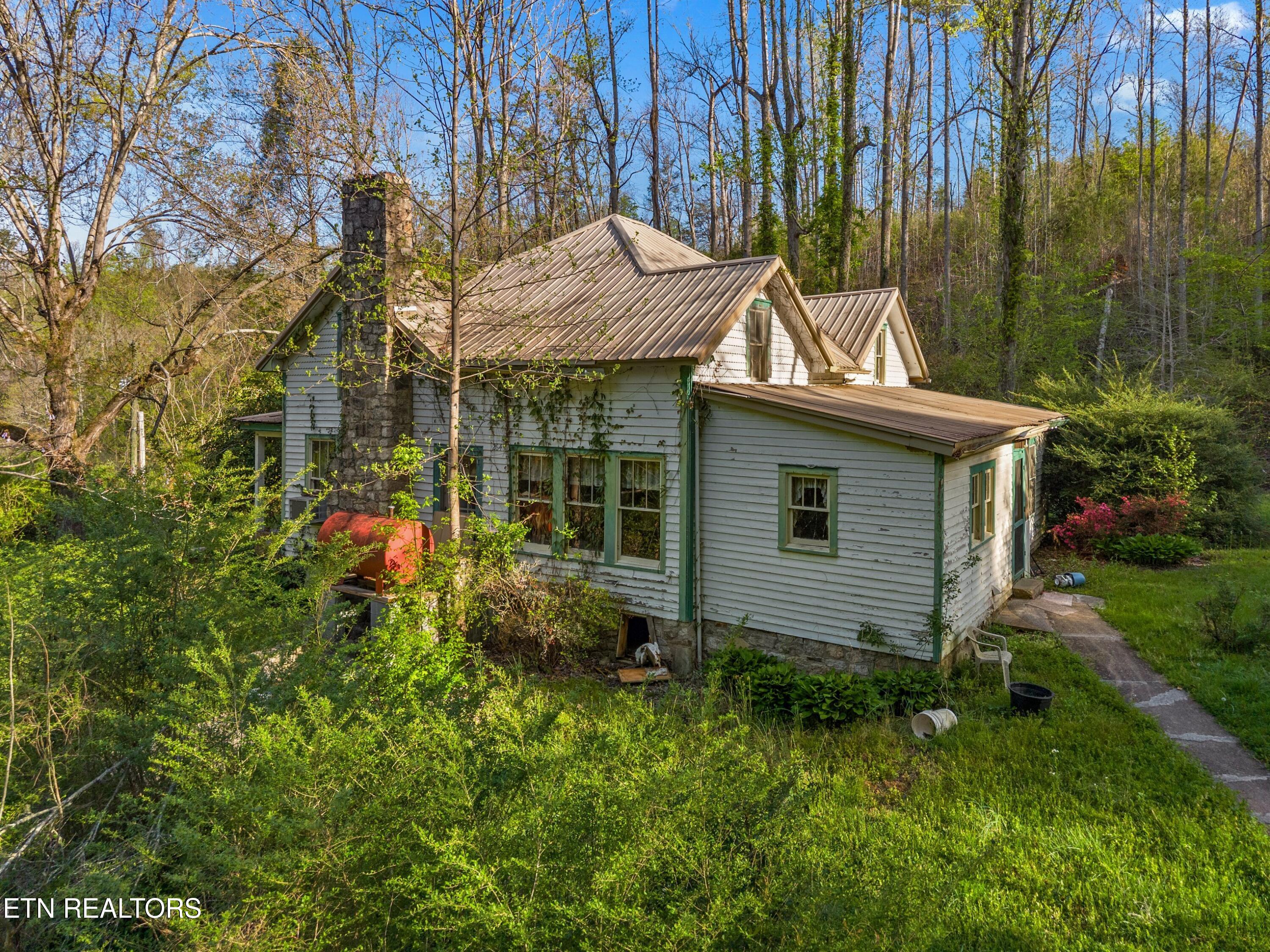 264 Beech Branch Road Gatlinburg TN 37738