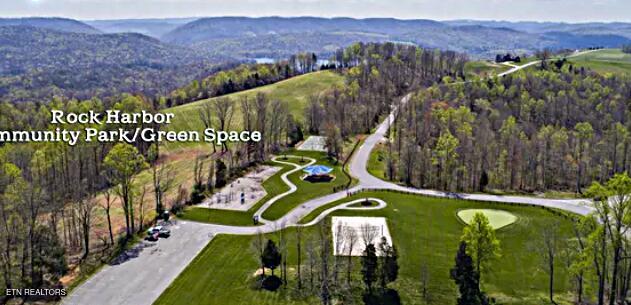 Mica Court New Tazewell TN 37825