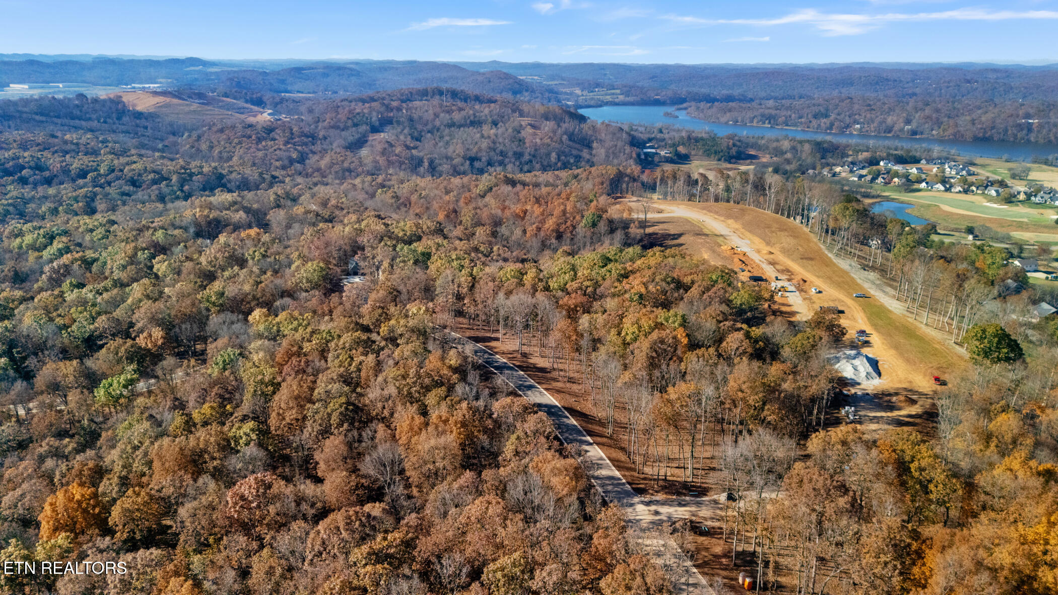 2908 Old Dogwood Trail Loudon TN 37774