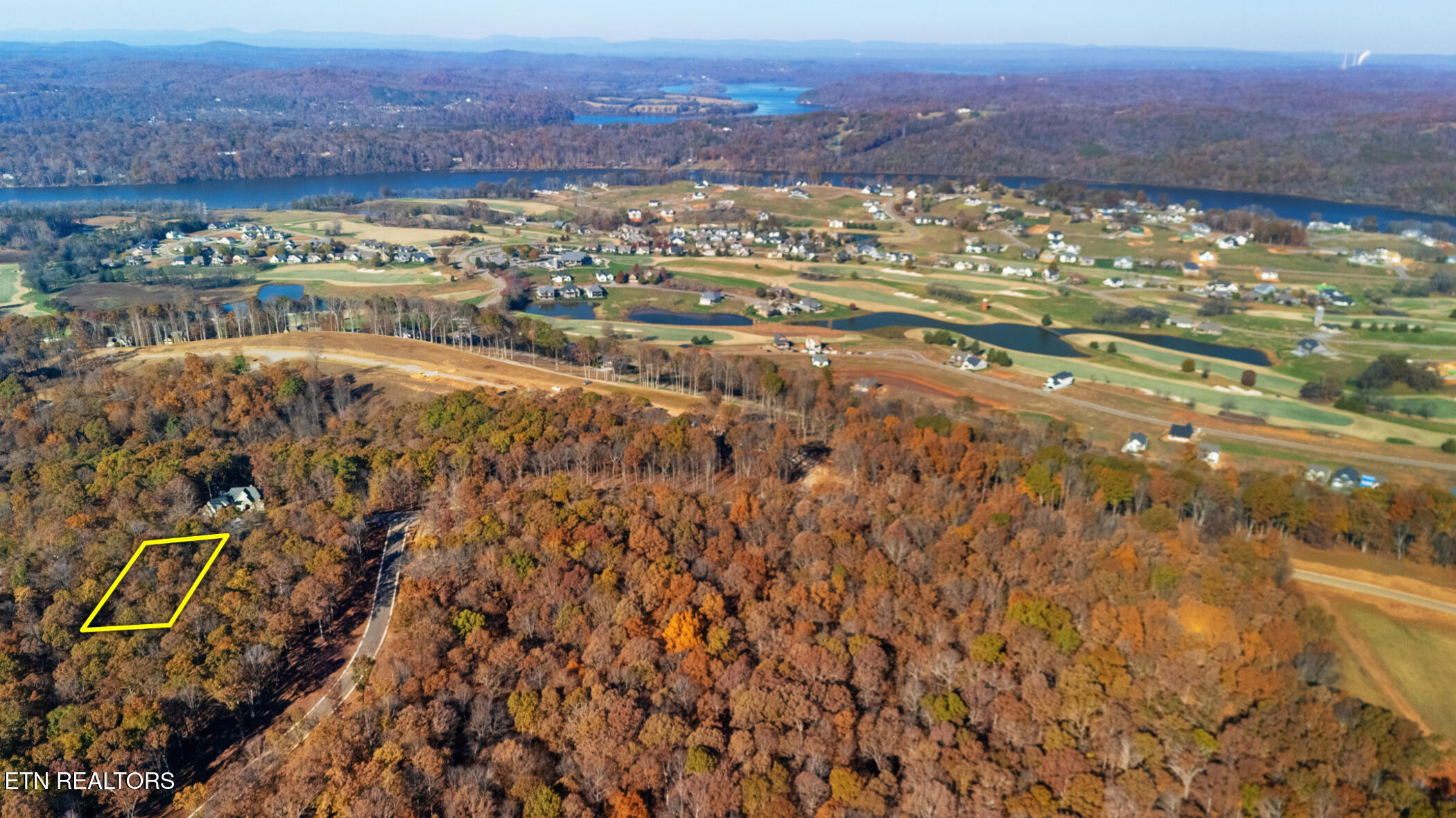 2908 Old Dogwood Trail Loudon TN 37774
