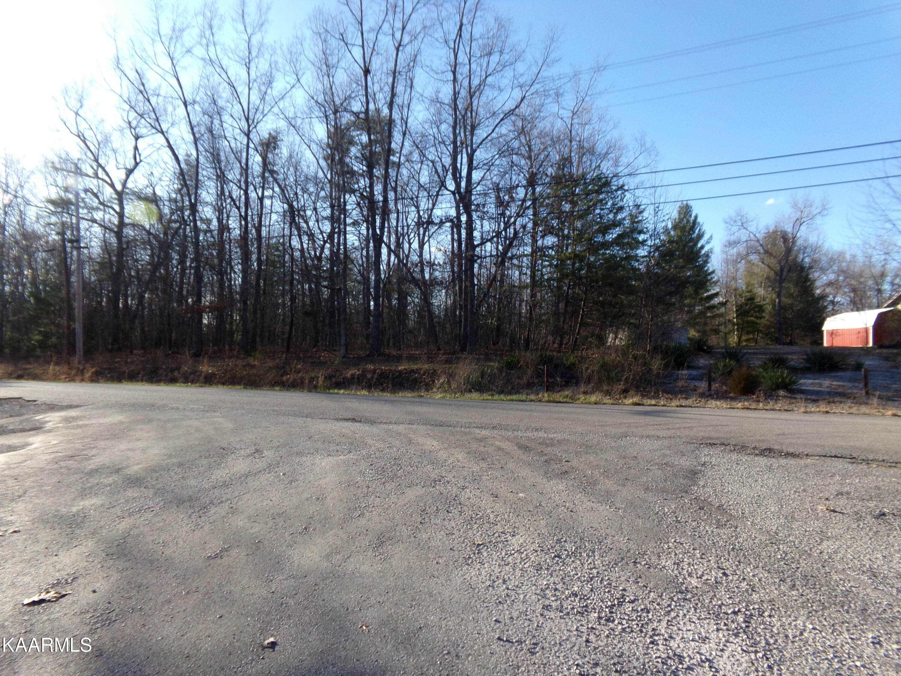 2000 Okmulgee Lane Crossville TN 38572