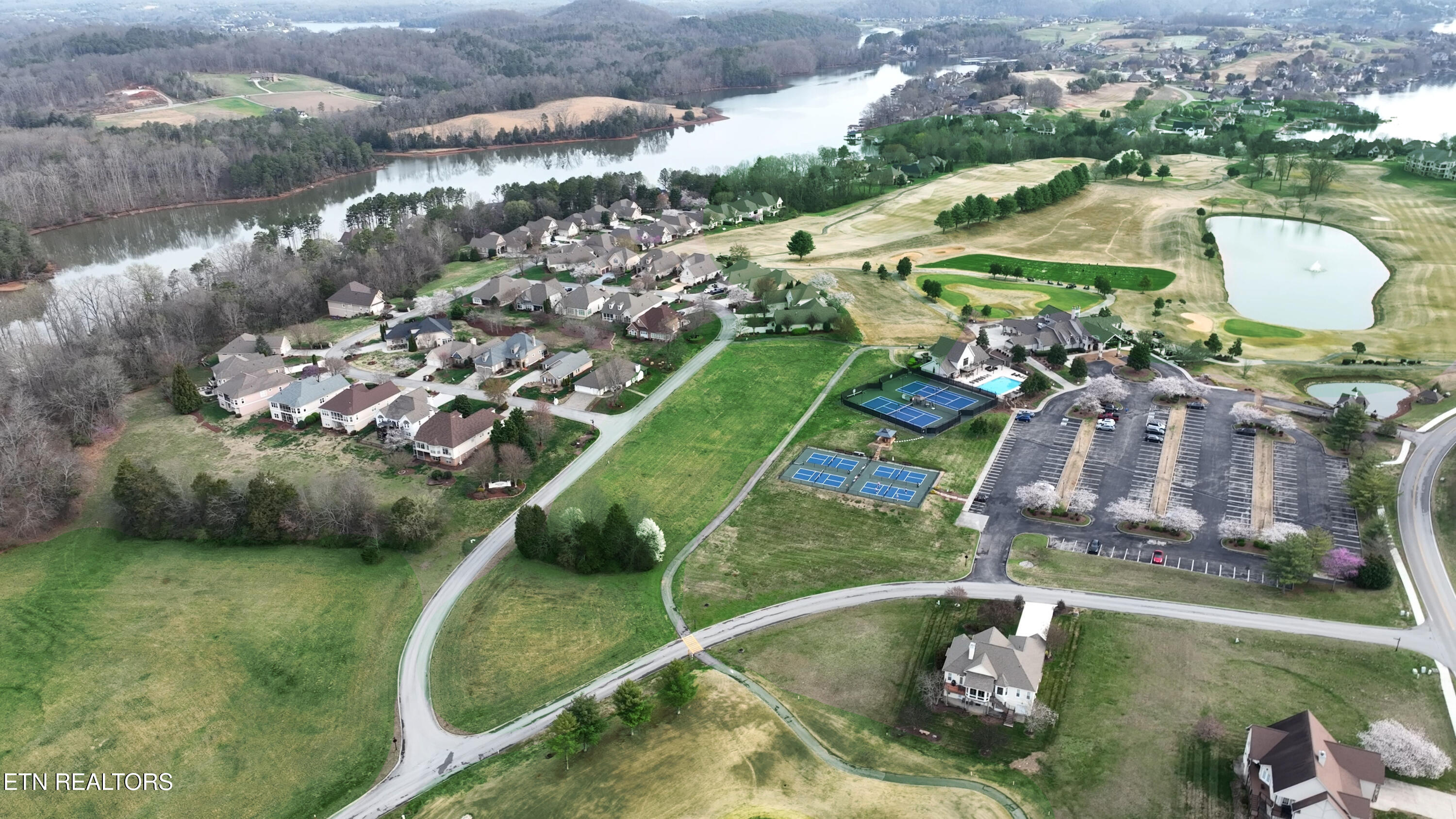415 Wood Duck Drive Vonore TN 37885
