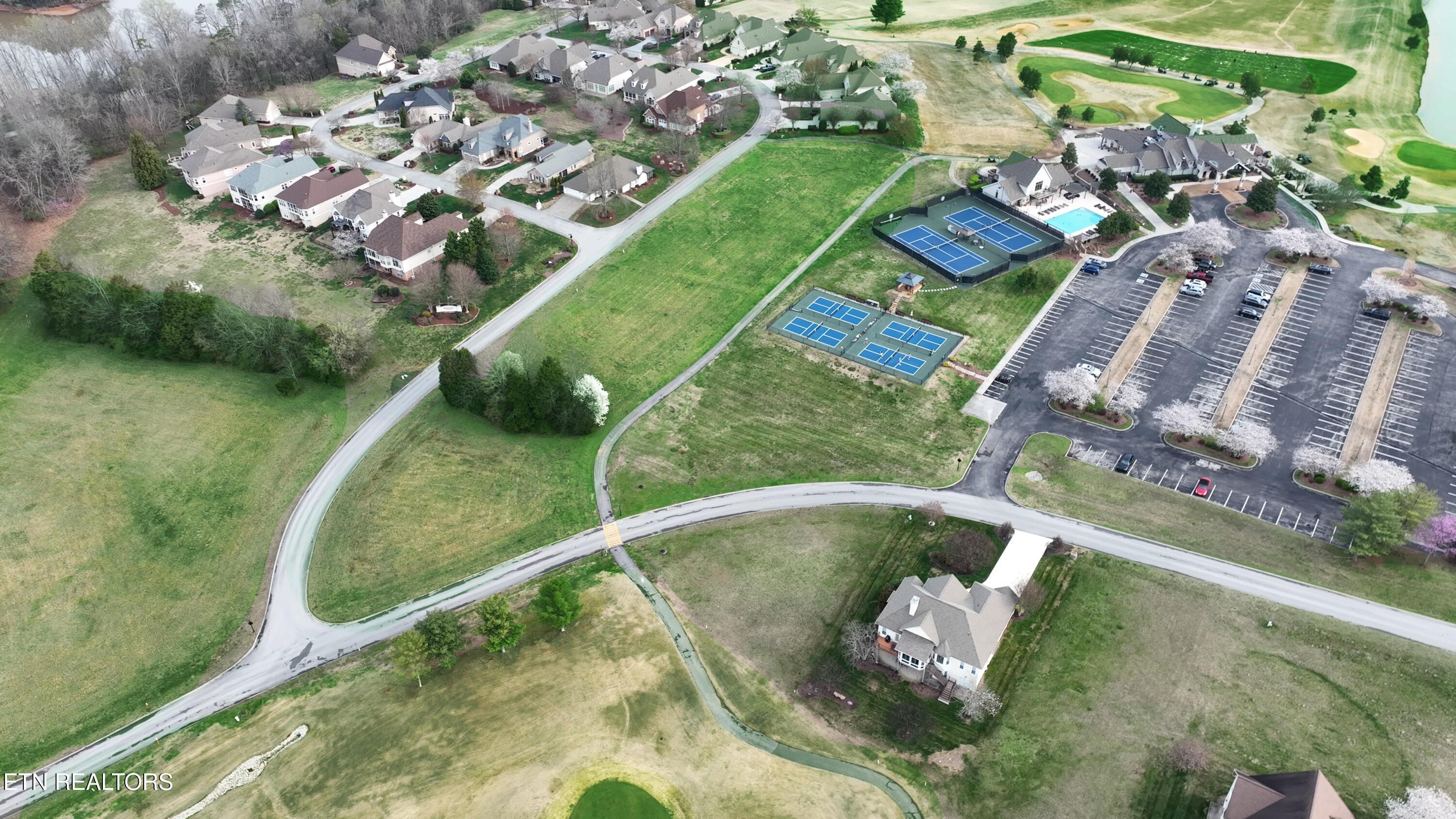 415 Wood Duck Drive Vonore TN 37885
