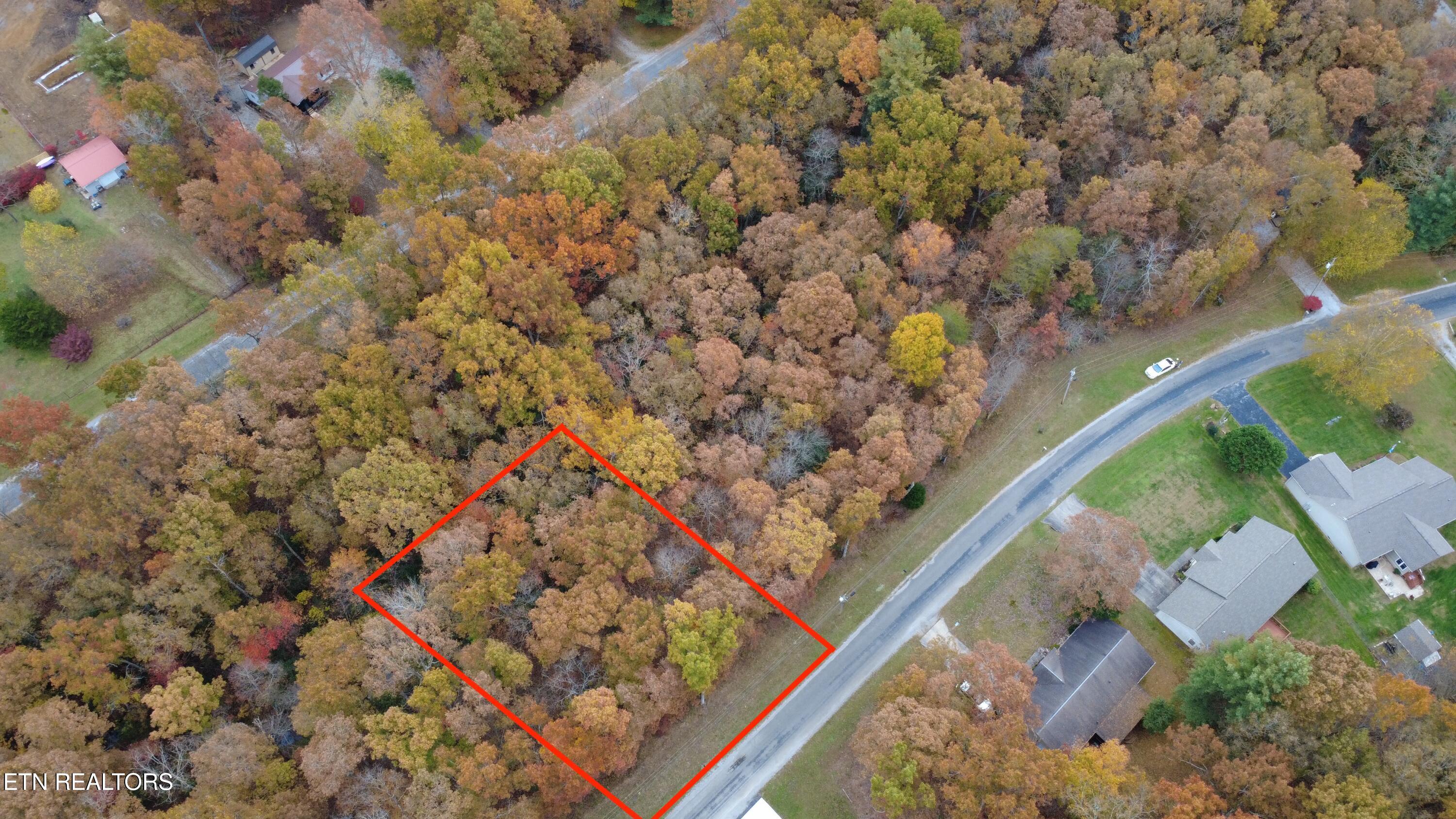5051 Ostego Drive Crossville TN 38572