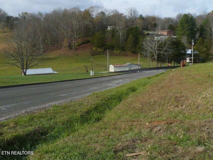 117 Henley Street Tazewell TN 37879