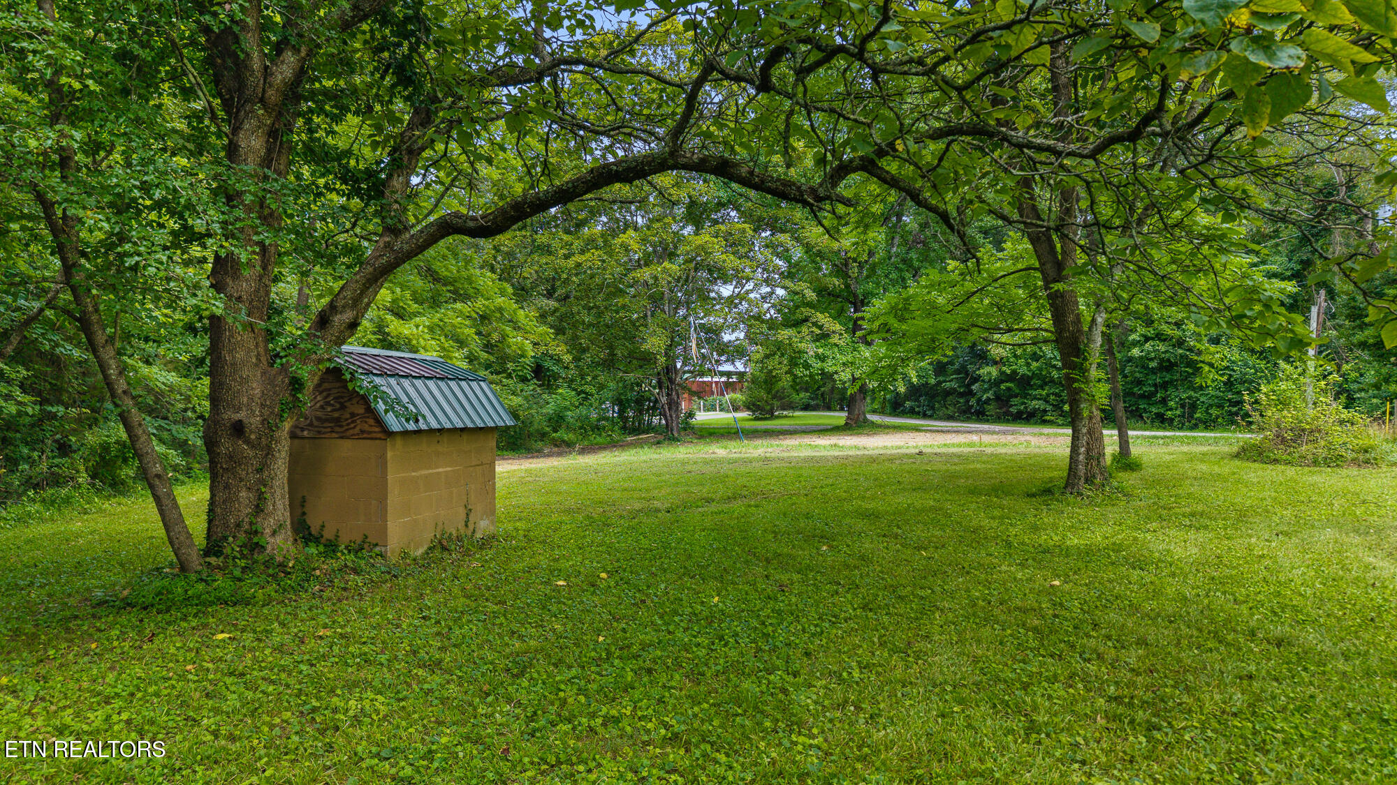 195 Crisp Lane Decatur TN 37322