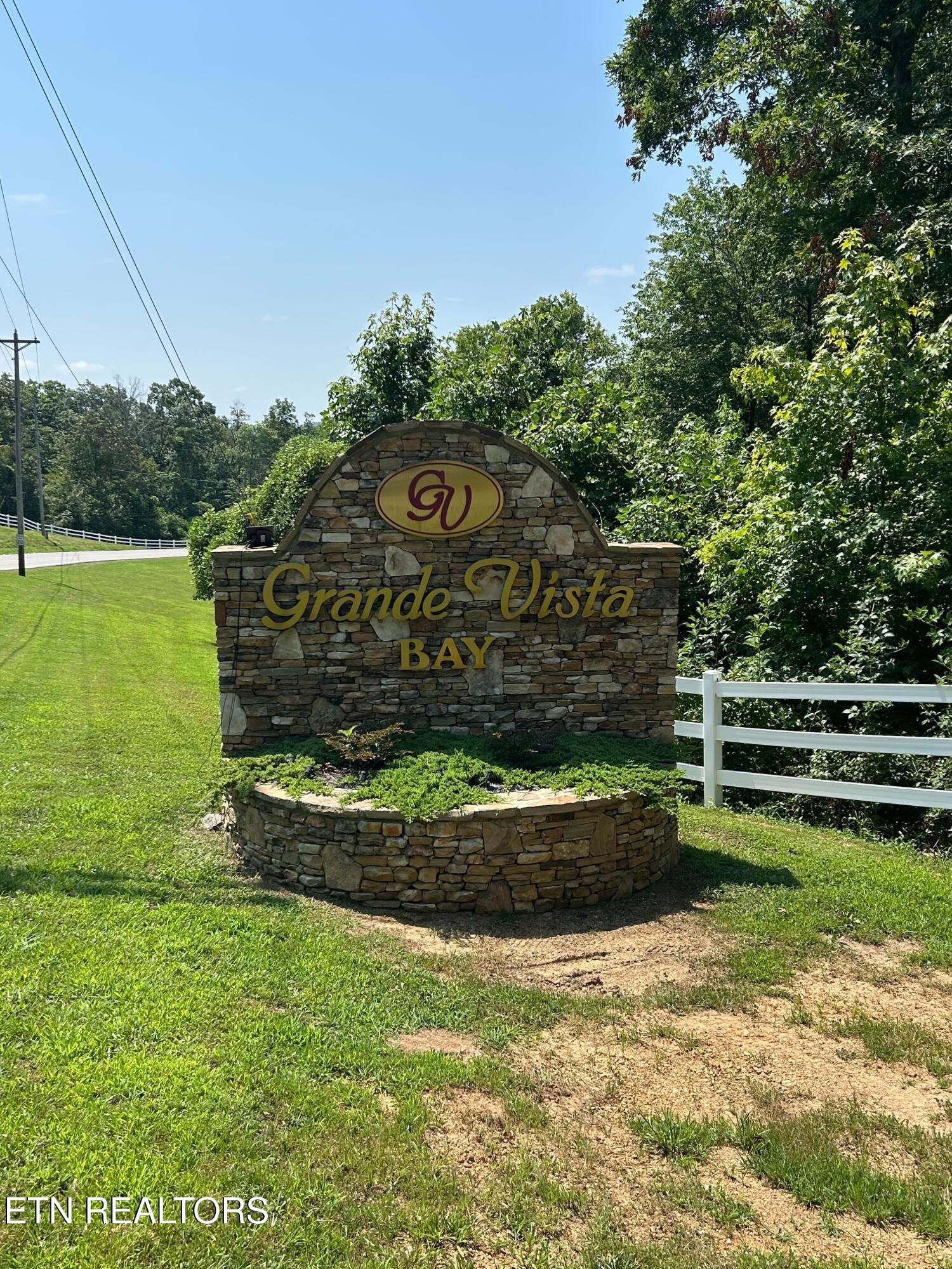 245 New Hope Road Rockwood TN 37854