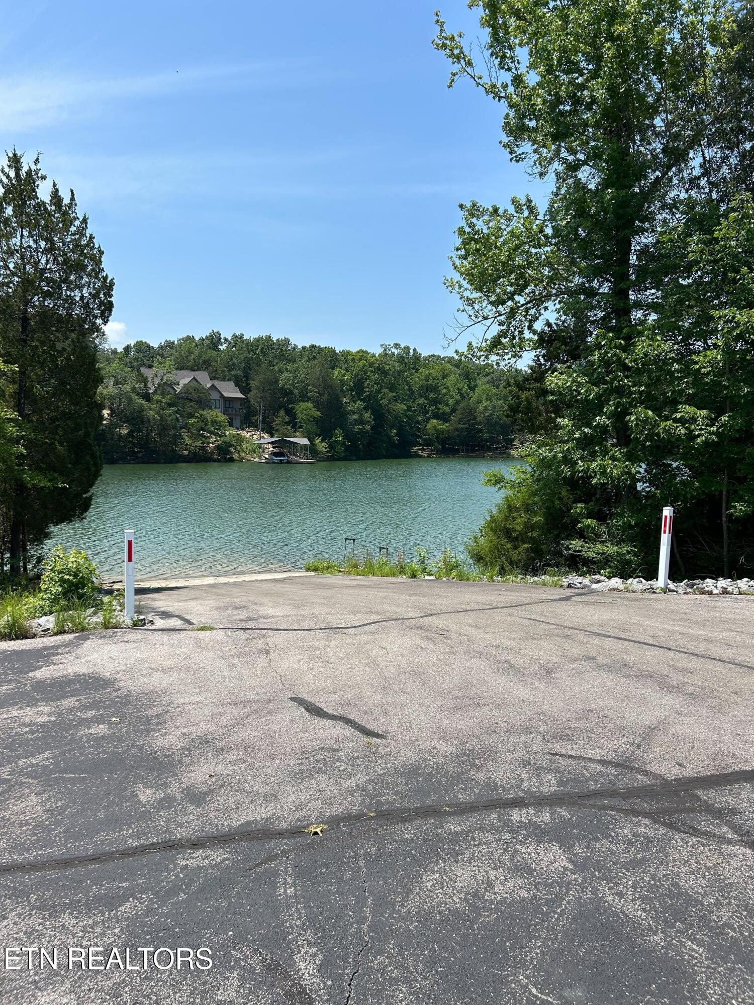 245 New Hope Road Rockwood TN 37854