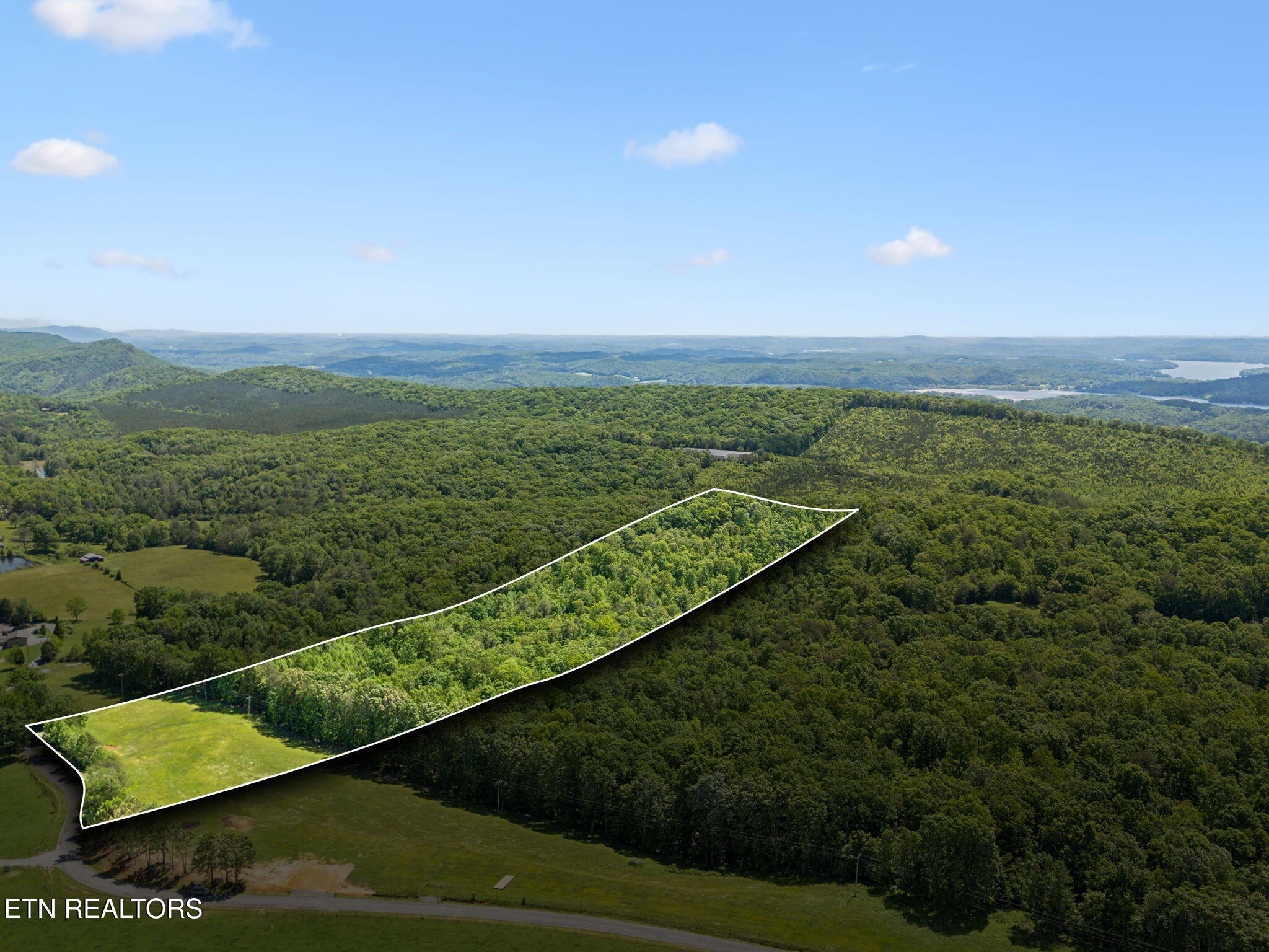 1460 Big Neck Road Grandview TN 37337