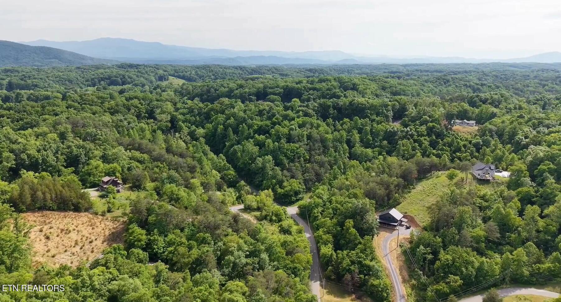 Pheasant Court Sevierville TN 37876