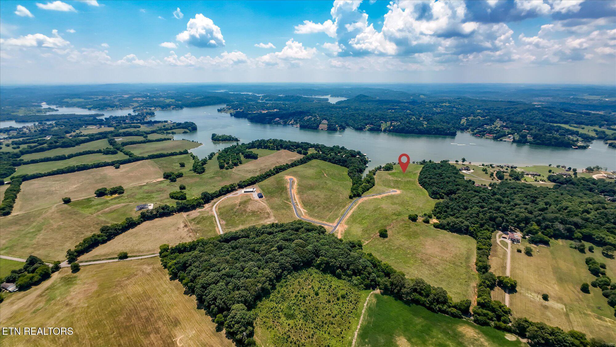 3841 Gravelly Hills Road Louisville TN 37777