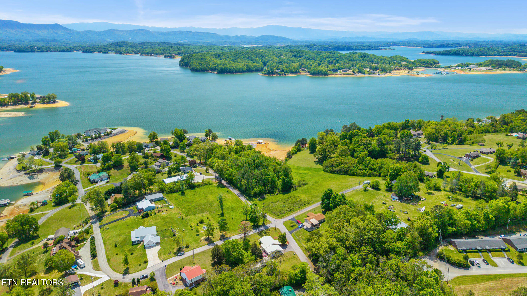 720 Garrett Road Dandridge TN 37725