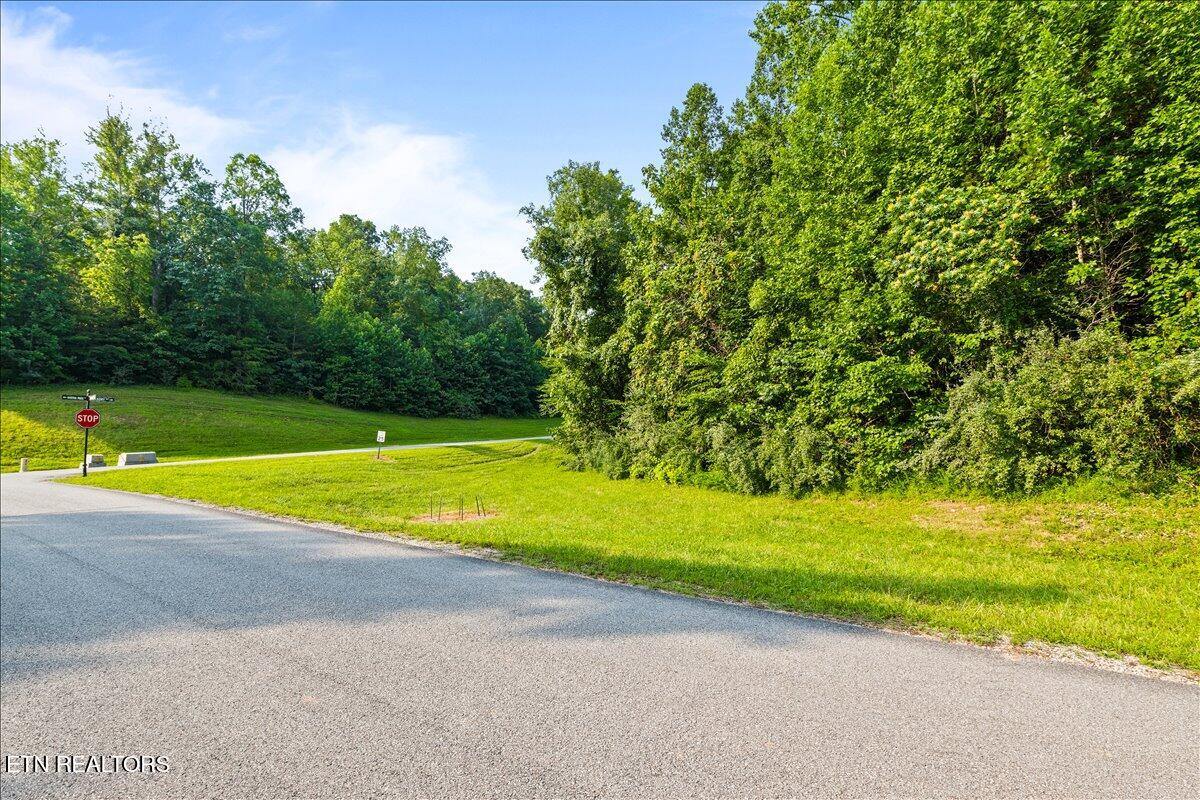 177 Hickory Way Lafollette TN 37766